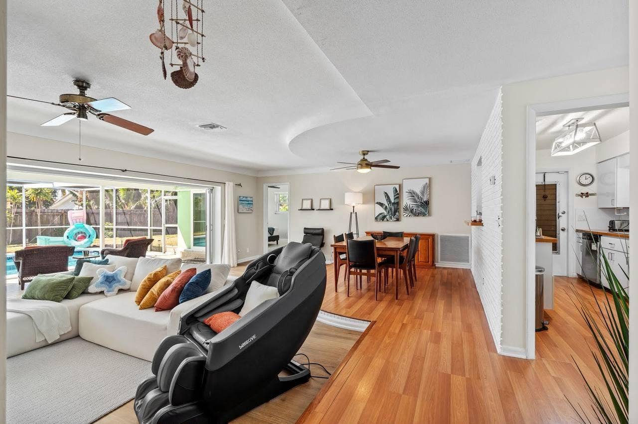 430 NE 43RD Street, Boca Raton, FL 33431 photo_54_2026-09-28_11-37-05