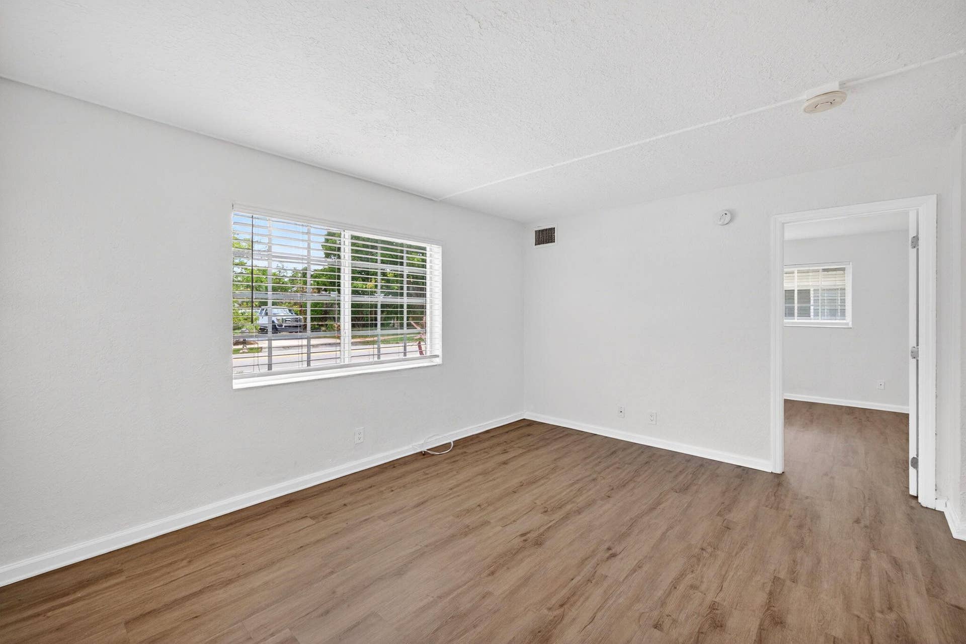 3111 NE 7th Avenue, #Apt c, Pompano Beach, FL 33064 6-web-or-mls-699A0860