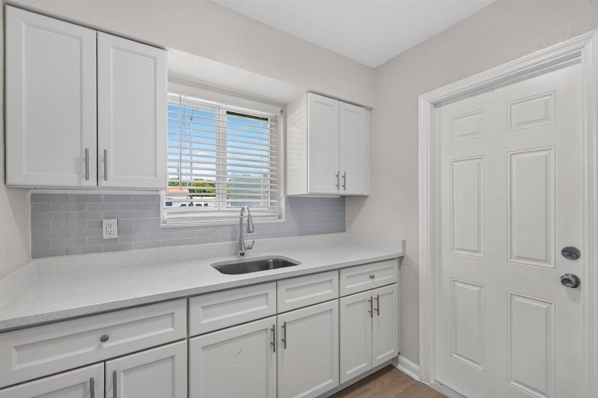 3111 NE 7th Avenue, #Apt c, Pompano Beach, FL 33064 9-web-or-mls-8I8A9642