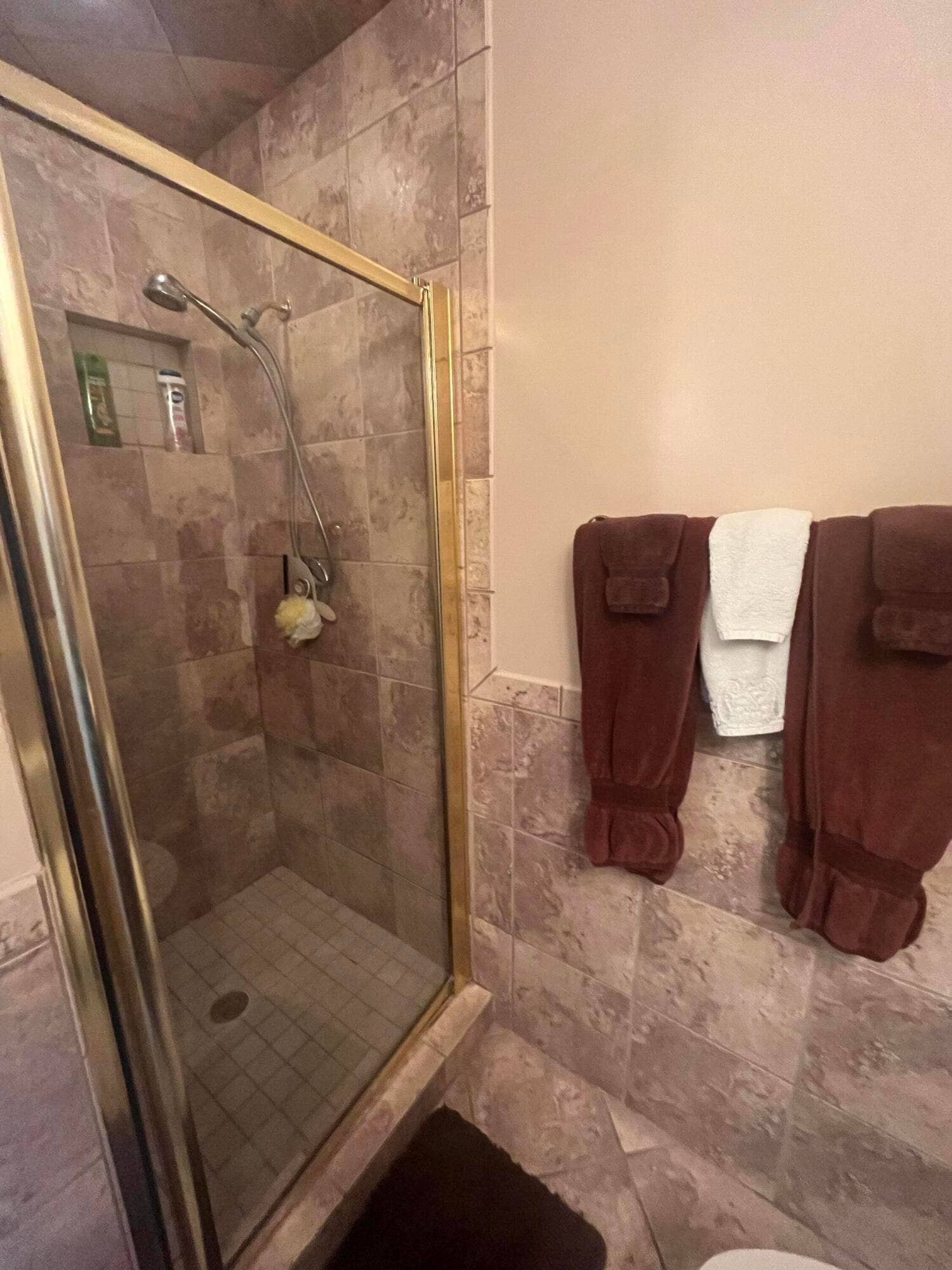 enclosed stall shower