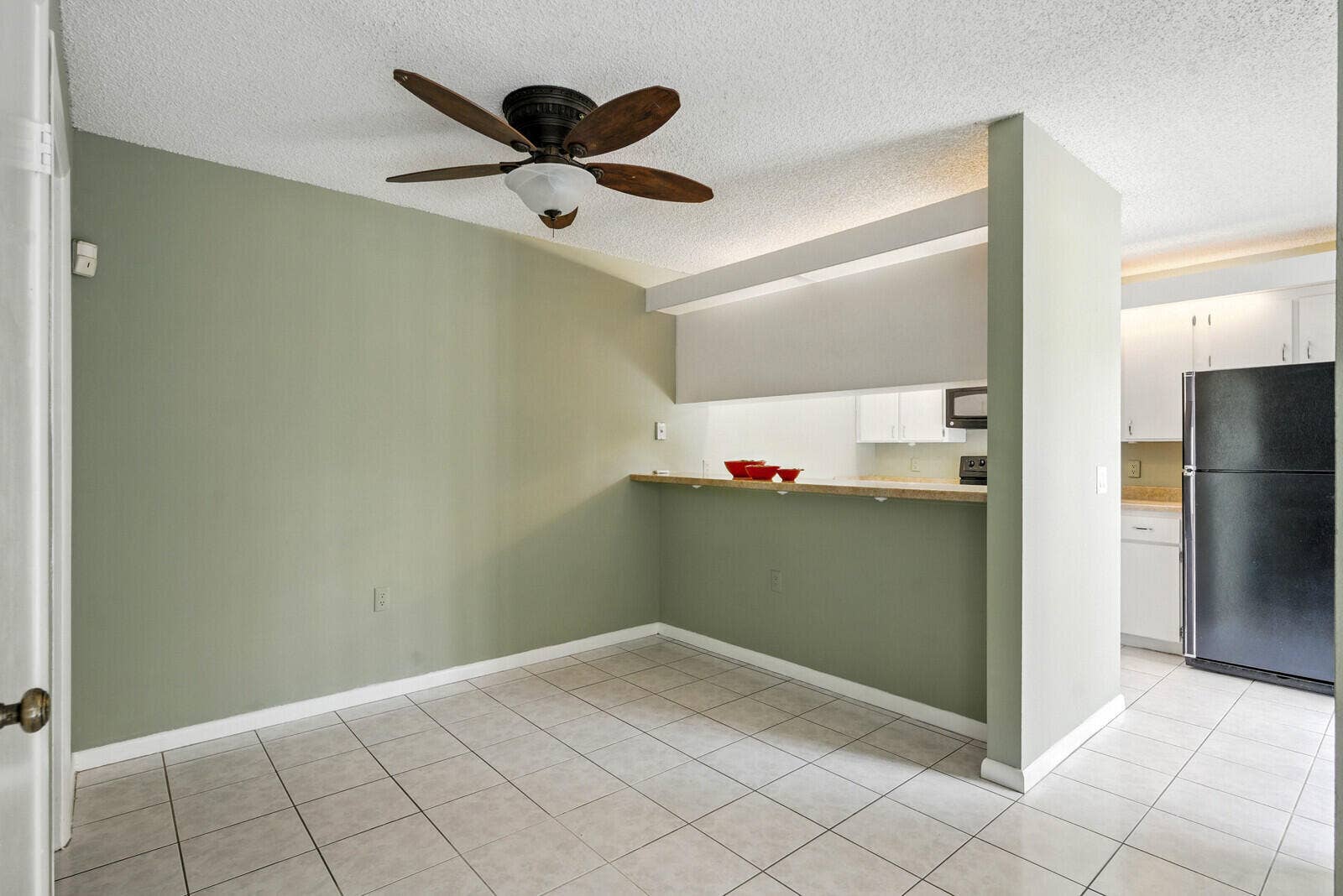 622 6th Way, West Palm Beach, FL 33407 08_ProPropertyREMcom__622_6th_Way__Final