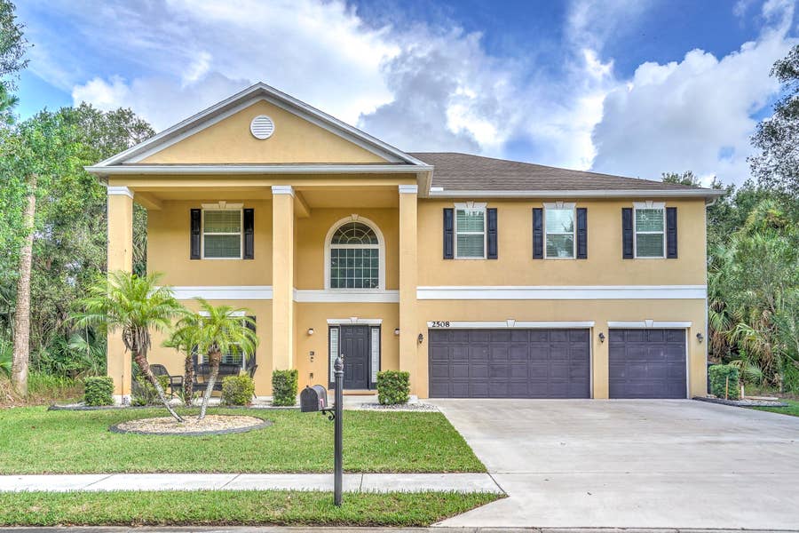 Property photo for 2508 Madewood Drive, Fort Pierce, FL