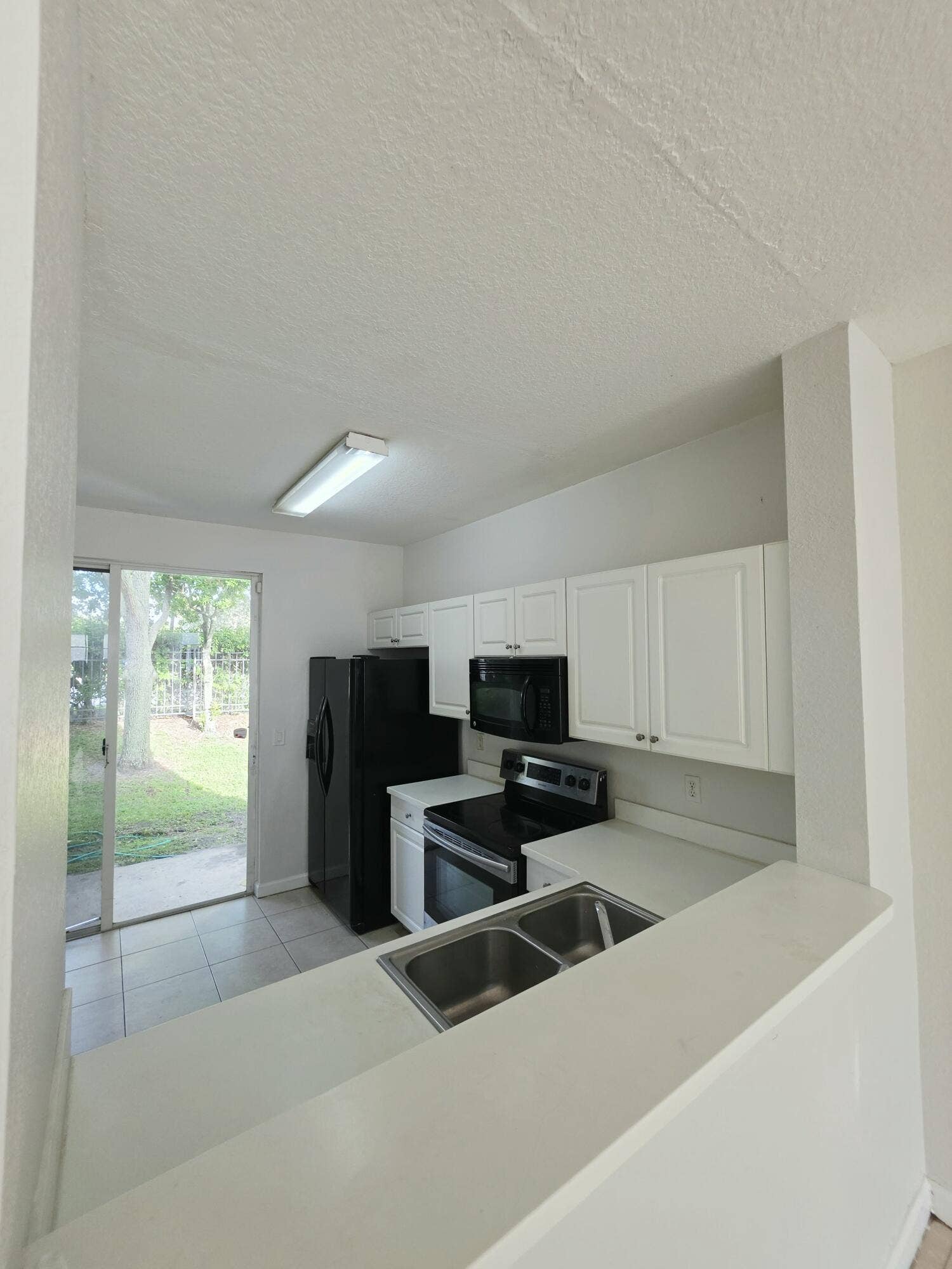 4154 Napoli Lake Drive, Riviera Beach, FL 33410 20260619_083710