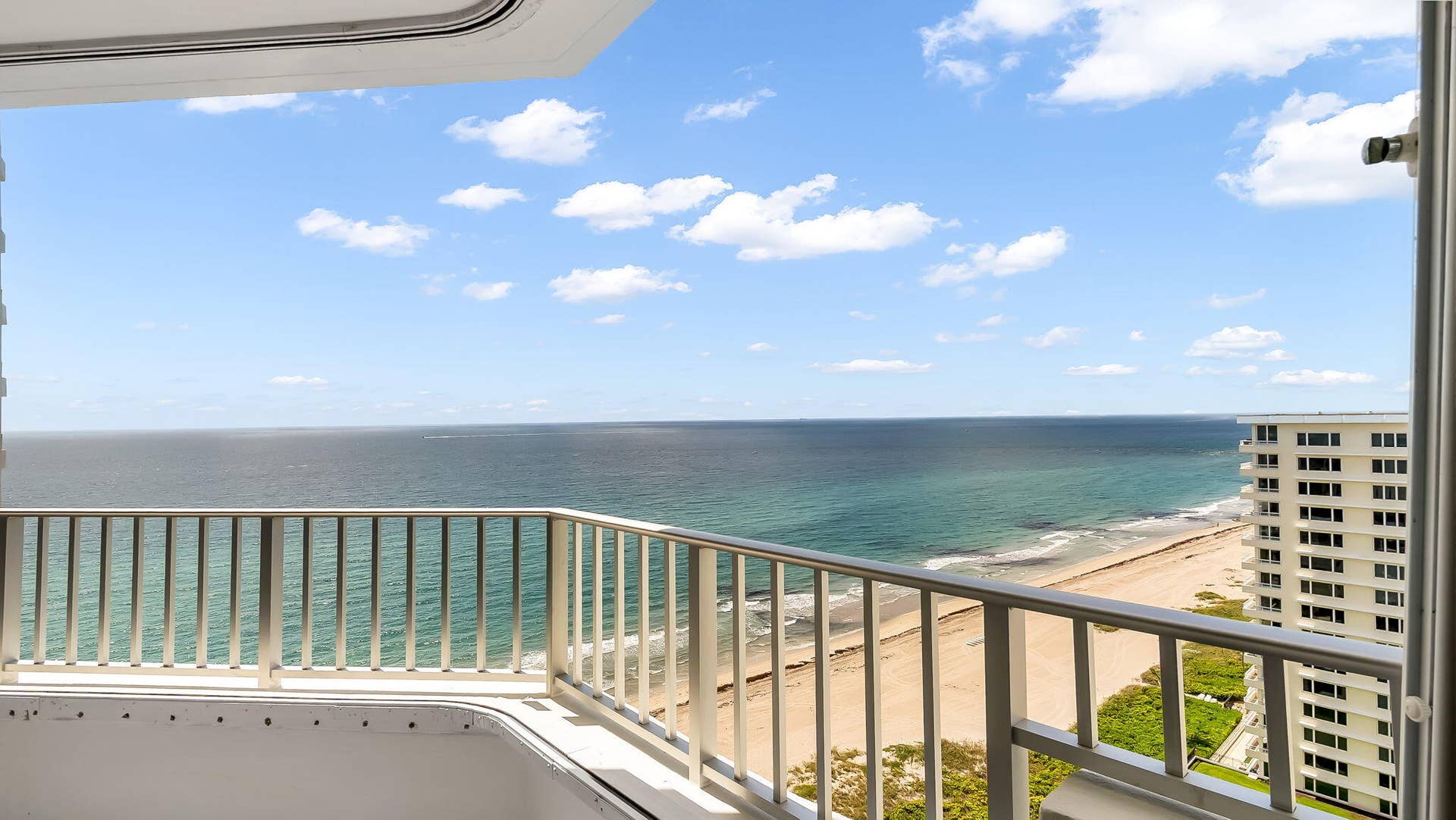 550 S Ocean Boulevard, #1906, Boca Raton, FL 33432 Ocean Views
