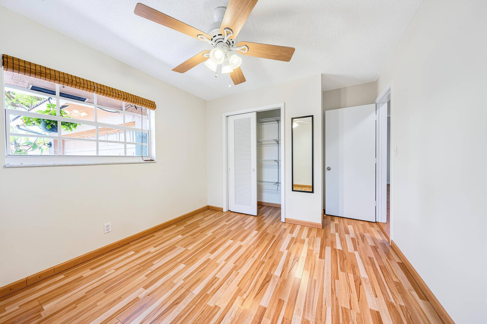1540 NE 40th Street, Oakland Park, FL 33334 2nd bedroom