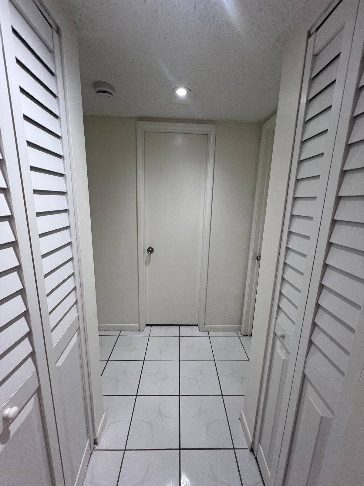3294 NW 104TH Avenue, #3294, Coral Springs, FL 33065 7 - Hallway
