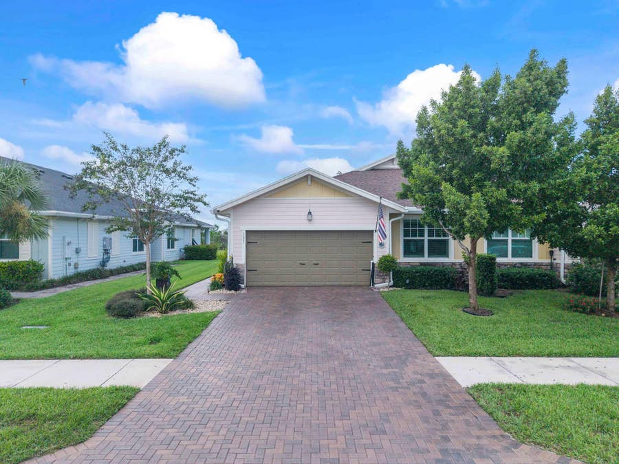 Property photo for 1321 Haywagon Trail, Loxahatchee, FL
