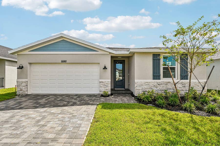 Property photo for 5590 HAMPTON PARK Circle, Vero Beach, FL