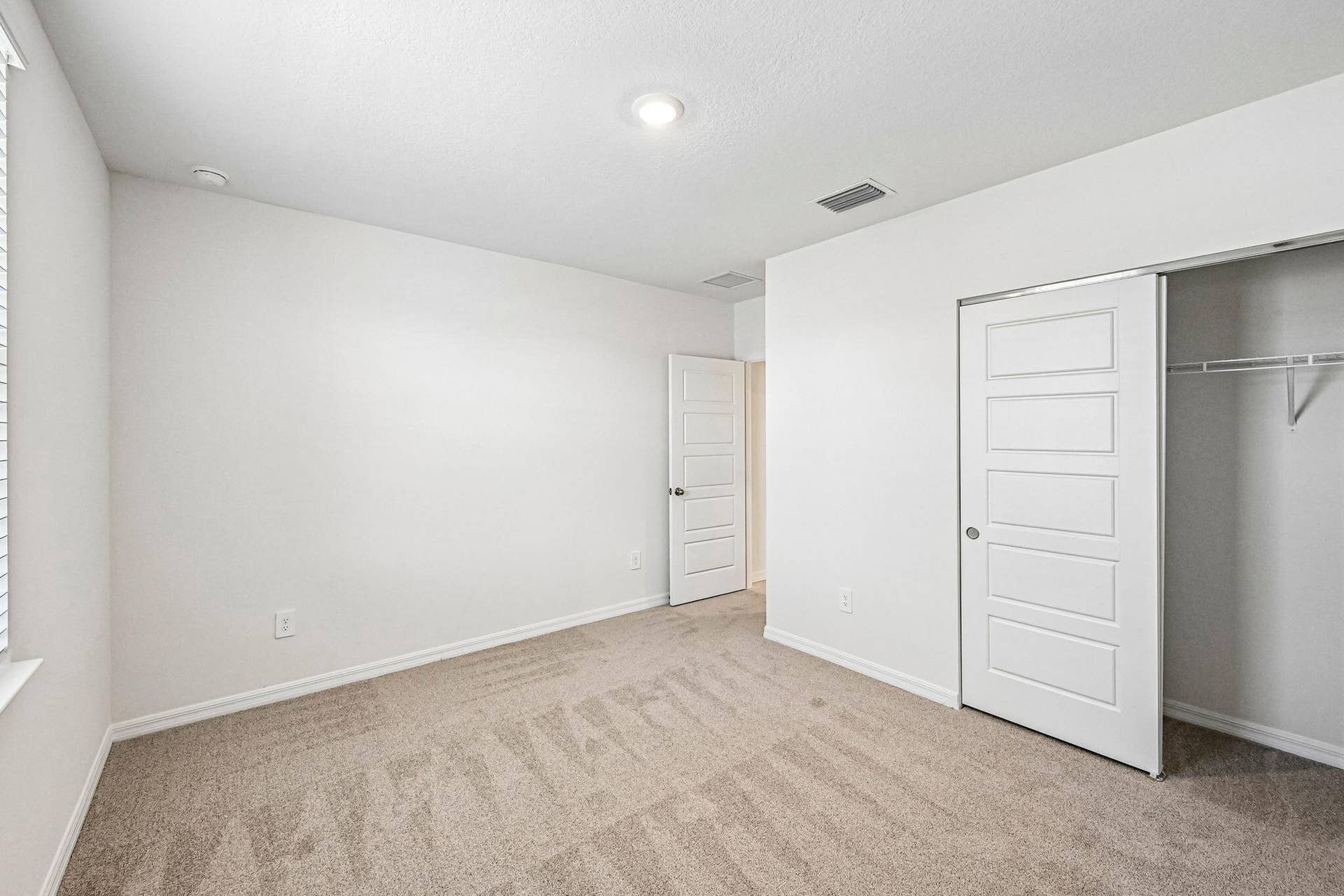 5590 Hampton Park Cir Vero (15)