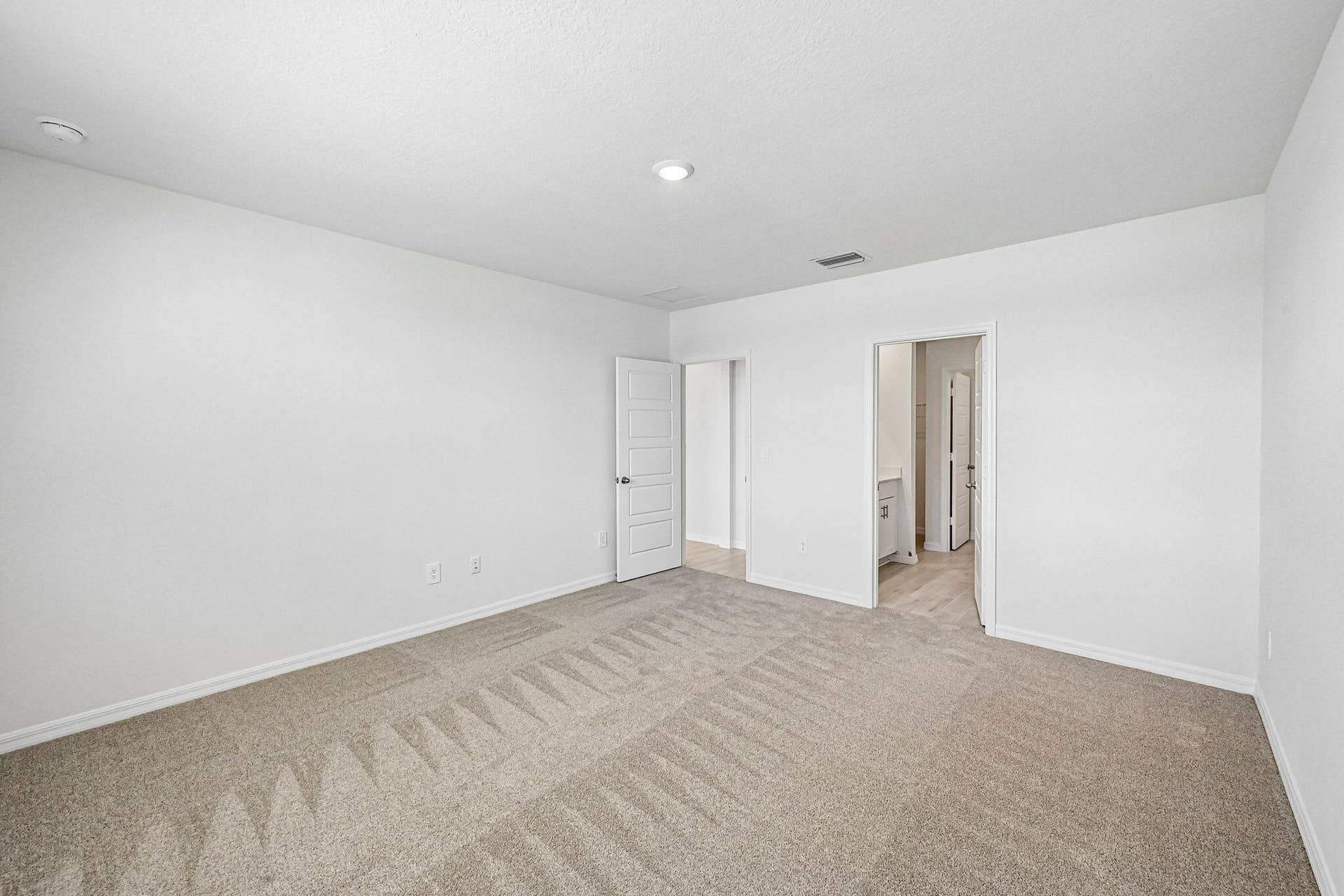 5590 Hampton Park Cir Vero (26)
