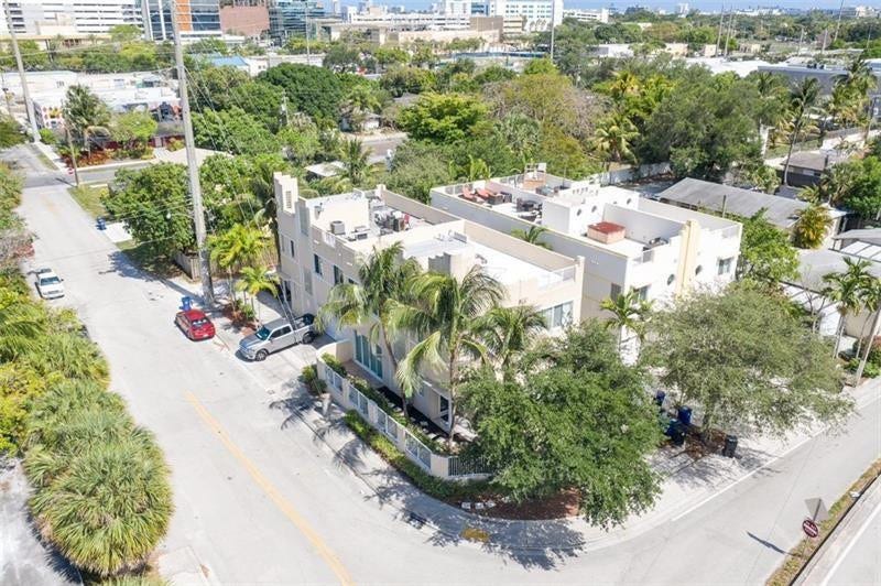 500 SW 4th Avenue, Fort Lauderdale, FL 33315 Photo 3