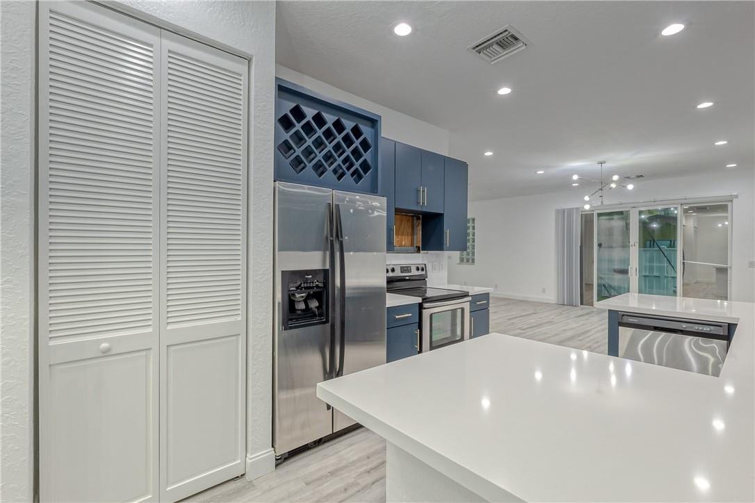 500 SW 4th Avenue, Fort Lauderdale, FL 33315 Photo 11