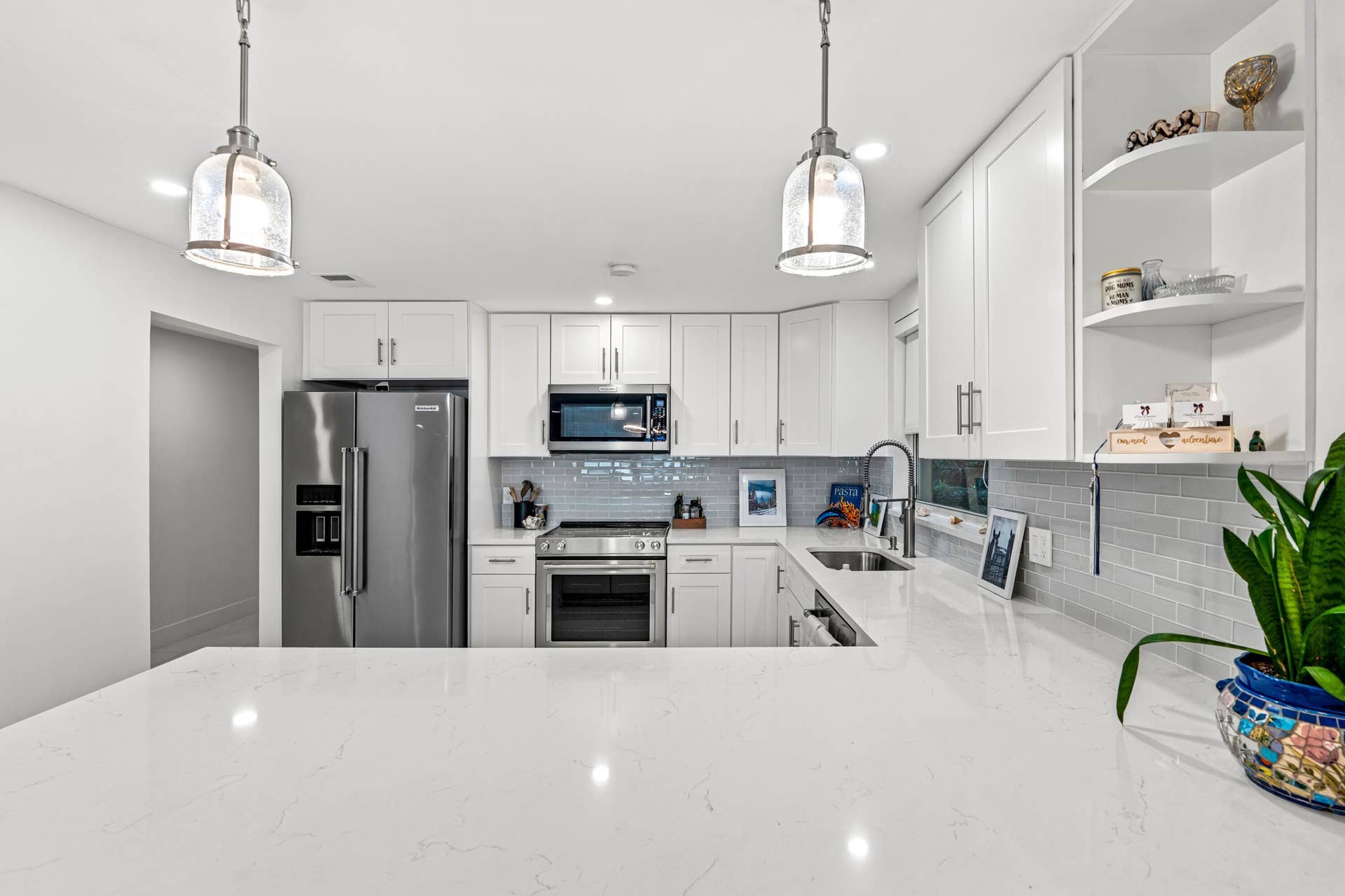 336 VENETIAN Drive, #1, Delray Beach, FL 33483 mls_KITCHEN_STRAIGHT_DT