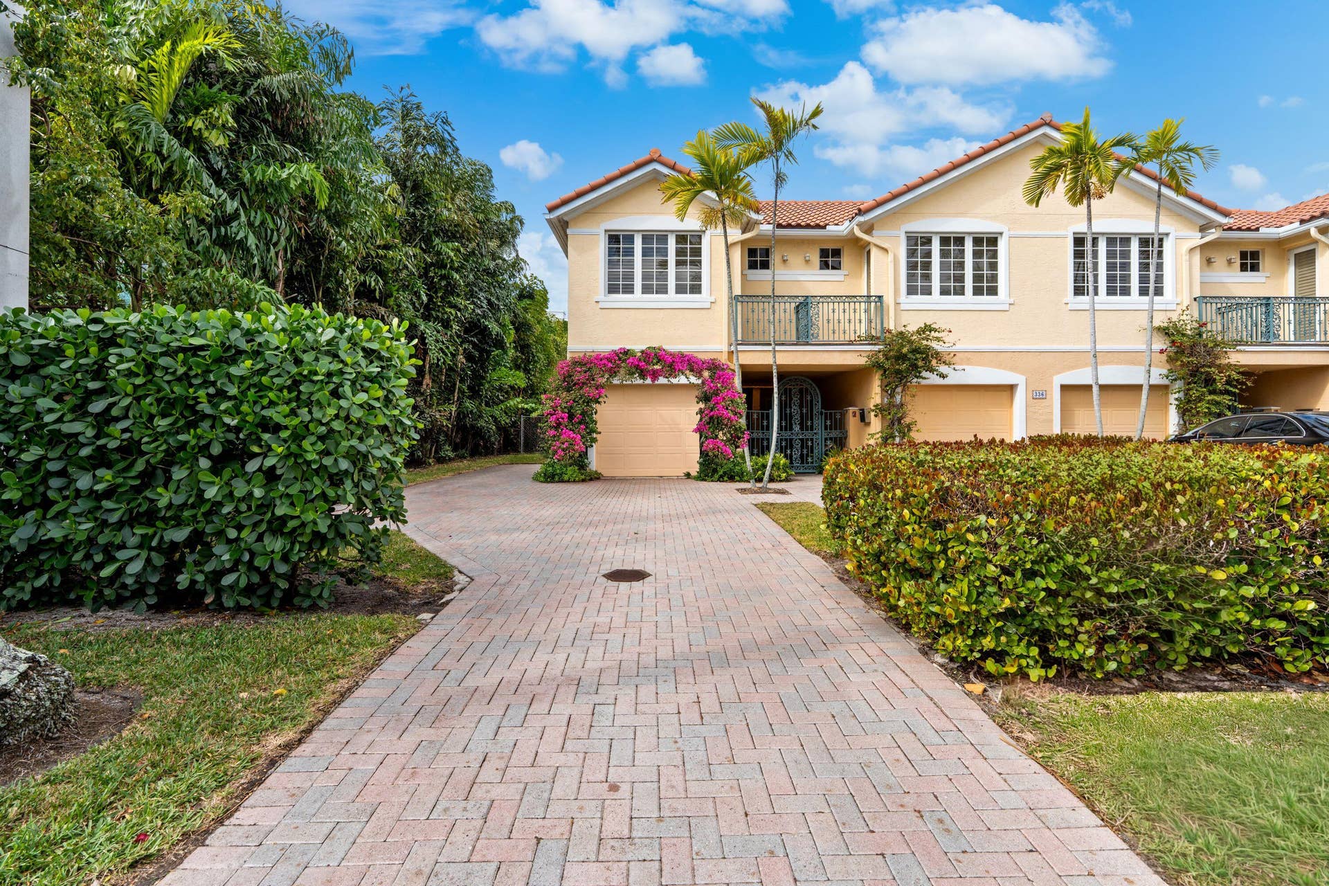 336 VENETIAN Drive, #1, Delray Beach, FL 33483 FRONT_STRAIGHT.jpg1