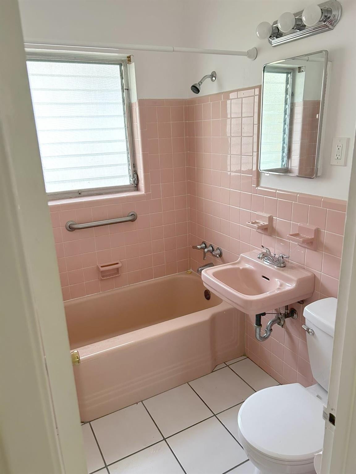 77 HENDRICKS Isle, #9, Fort Lauderdale, Fort Lauderdale, FL 33301 Photo 6