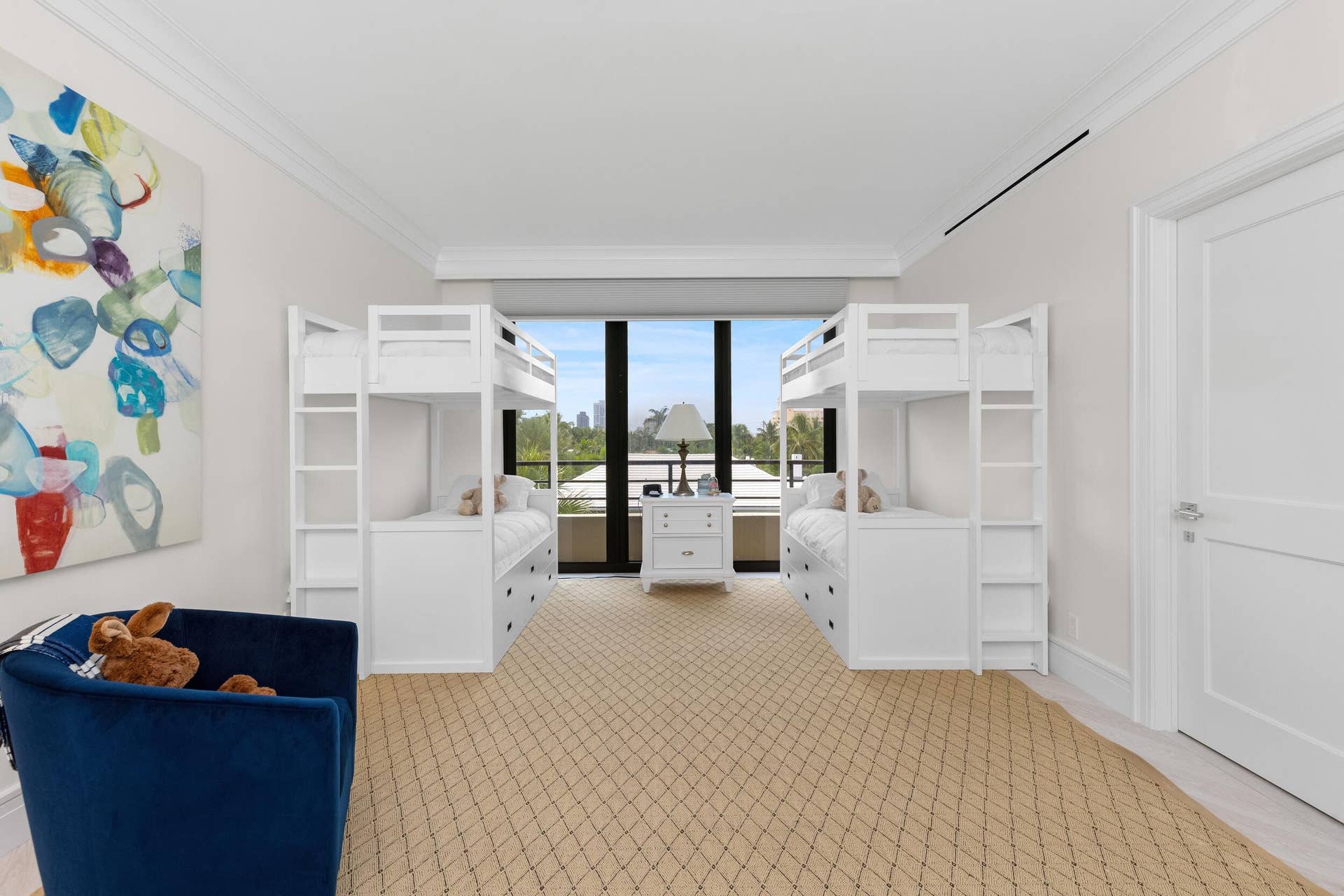120 Sunset Avenue, #W 4 A, Palm Beach, FL 33480 Guest Bed