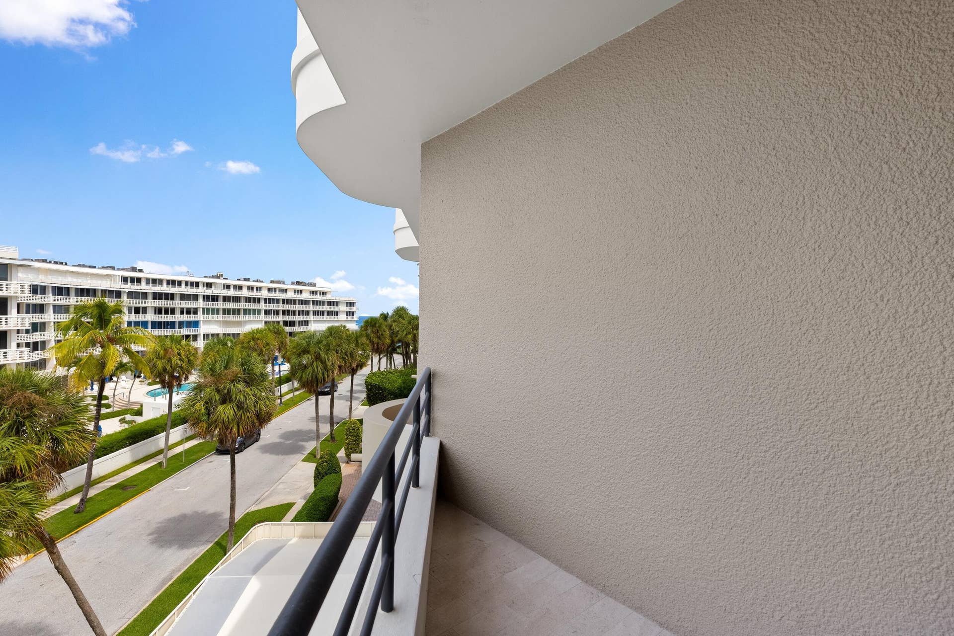 120 Sunset Avenue, #W 4 A, Palm Beach, FL 33480 Terrace