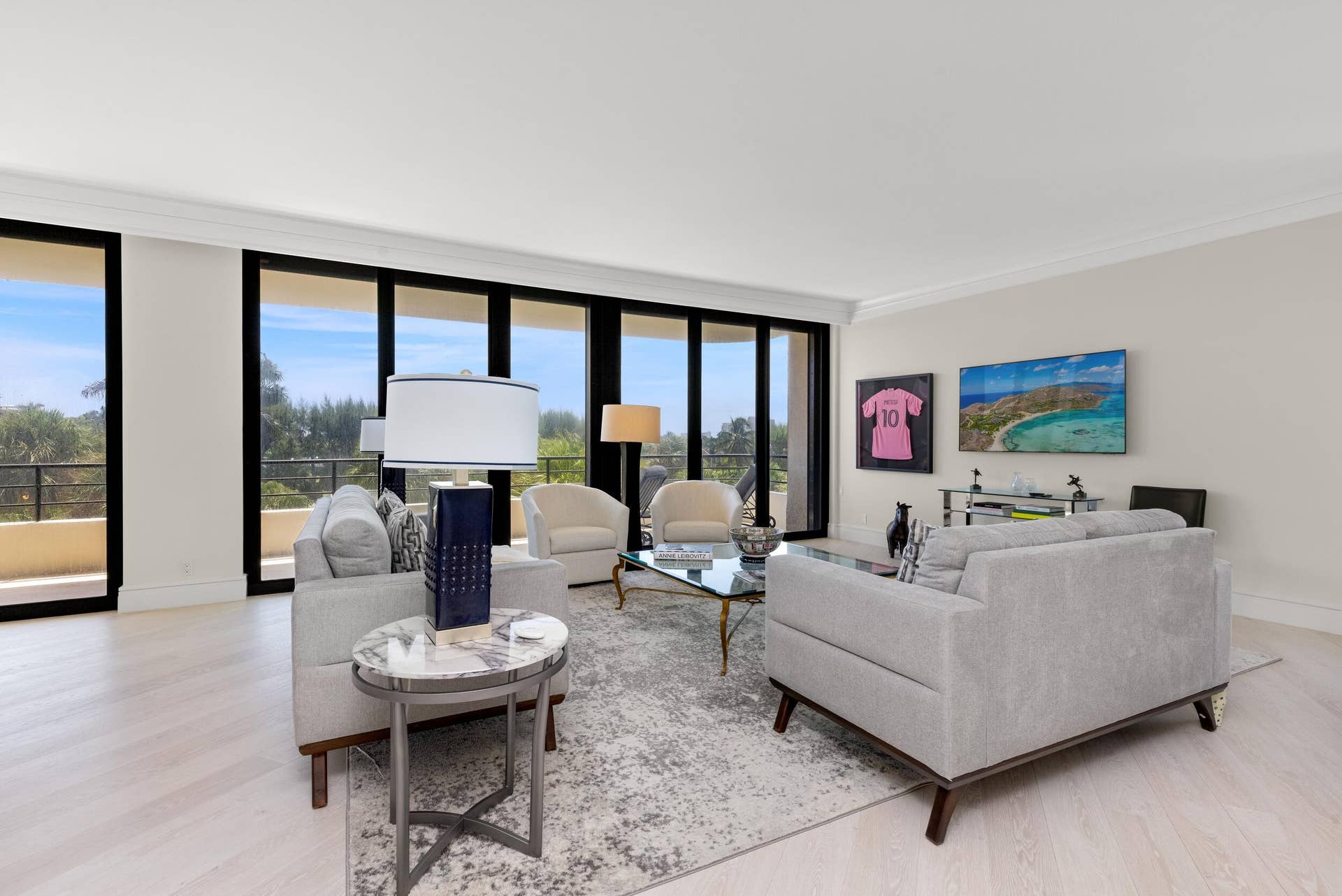 120 Sunset Avenue, #W 4 A, Palm Beach, FL 33480 Living Area