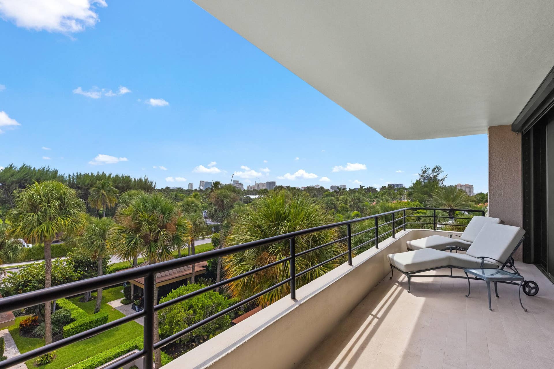 120 Sunset Avenue, #W 4 A, Palm Beach, FL 33480 Terrace