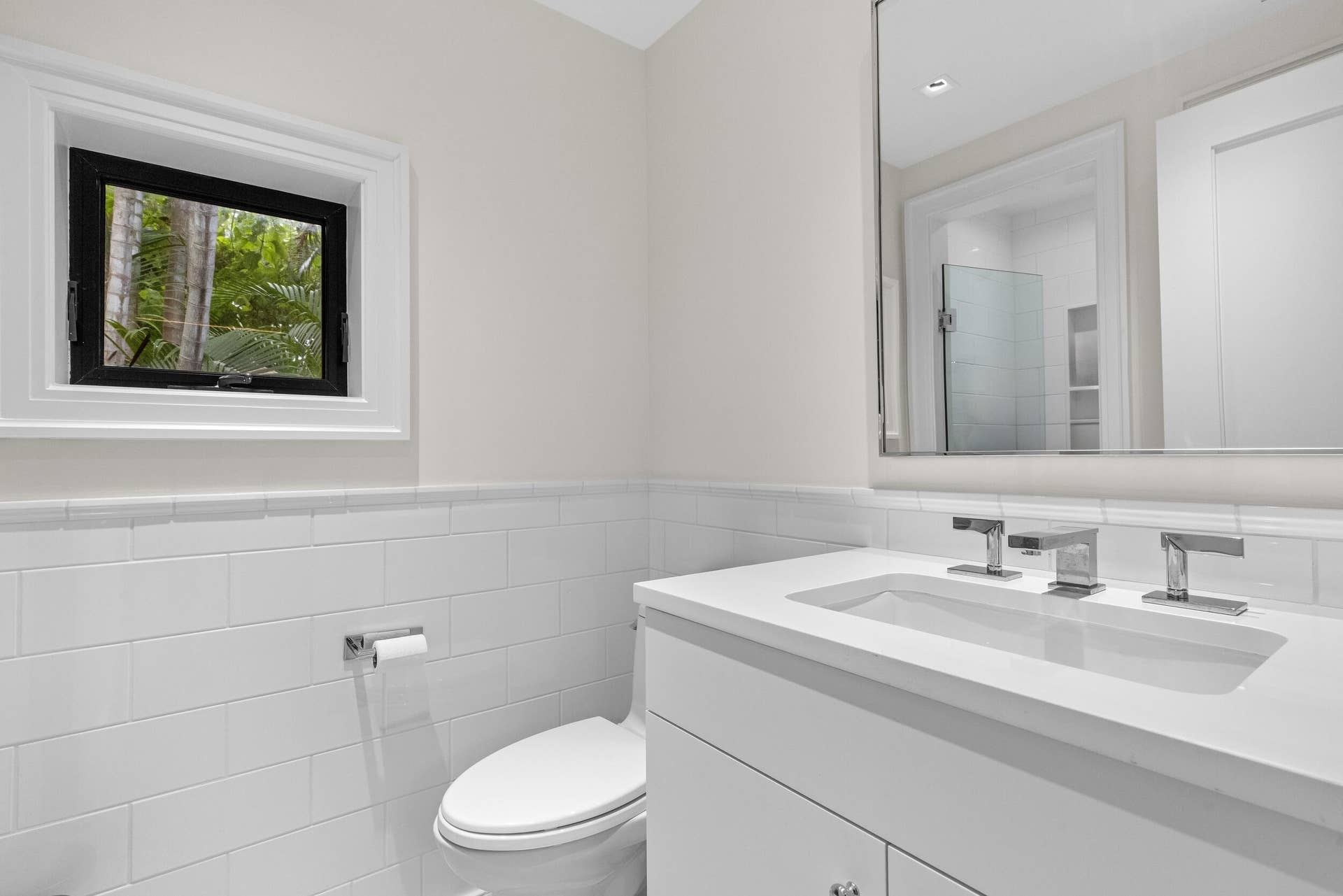 120 Sunset Avenue, #W 4 A, Palm Beach, FL 33480 Pool Cabana