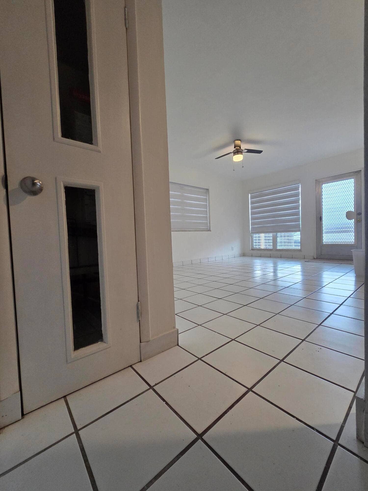 2716 NE 30TH Place, #105C, Fort Lauderdale, FL 33306 Hallway