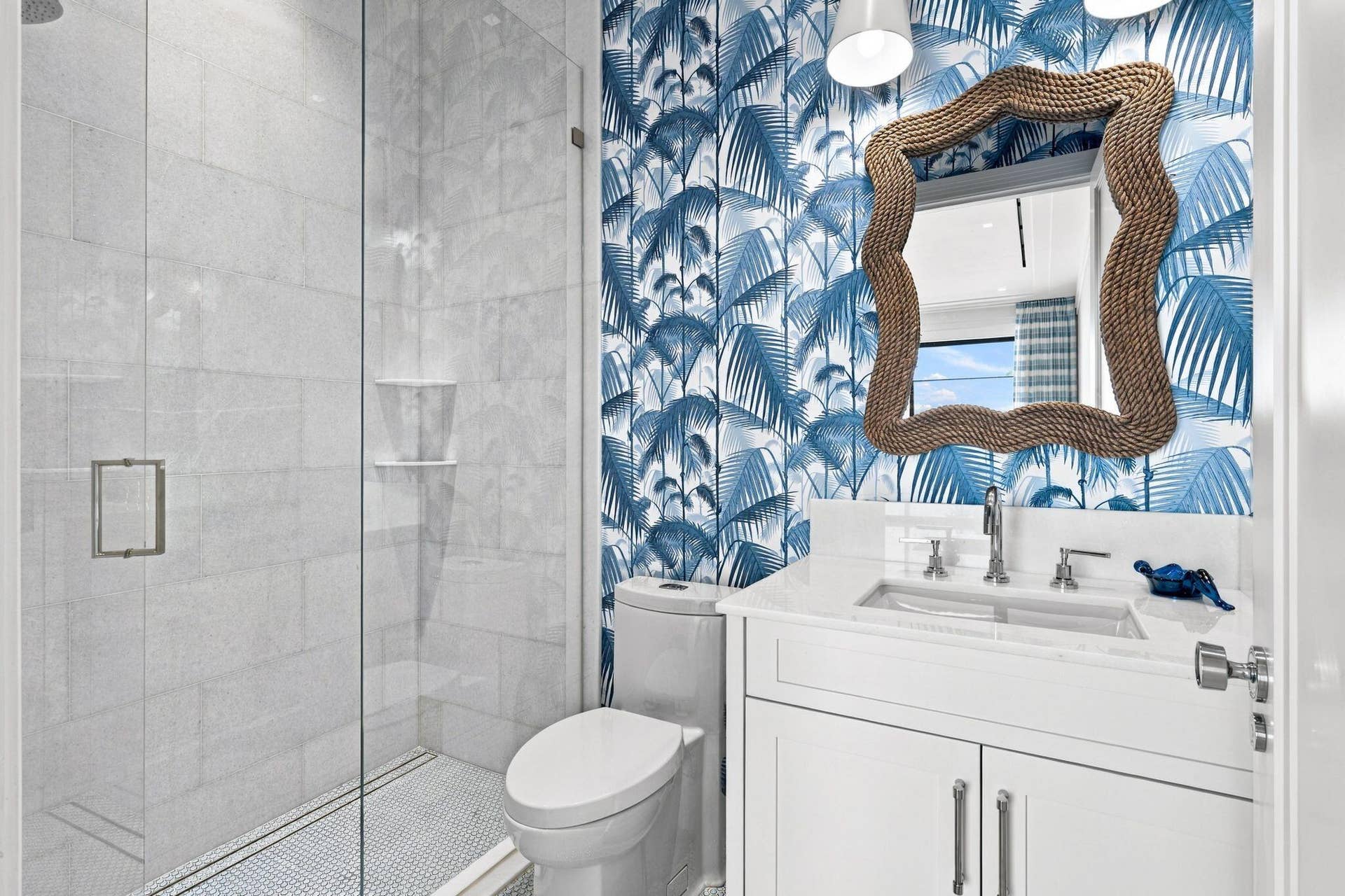 Ground Floor Suite Bath