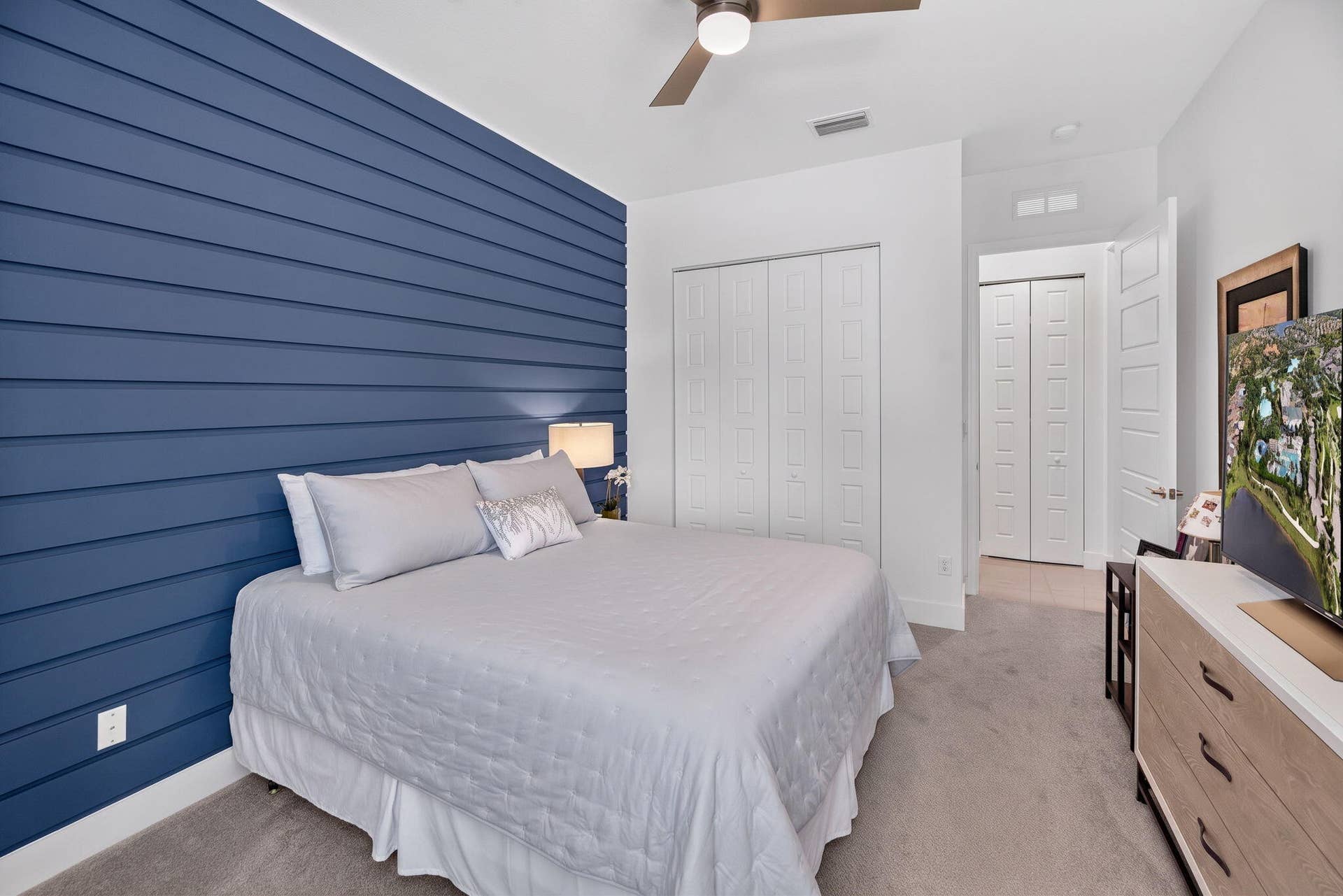 10490 S Lago Vista Circle, Parkland, FL 33076 Guest Bedroom 1