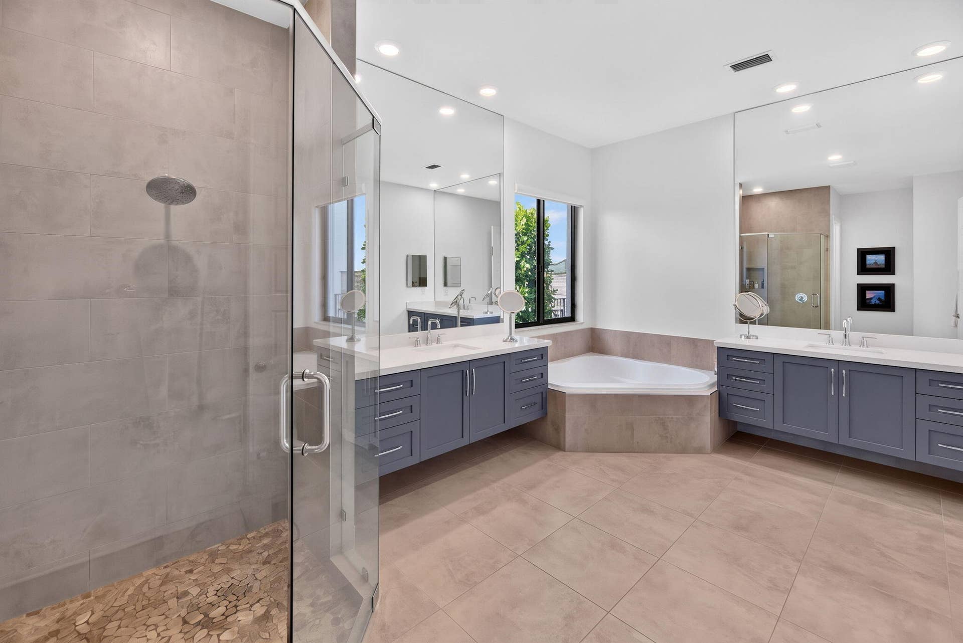 10490 S Lago Vista Circle, Parkland, FL 33076 Primary Bathroom