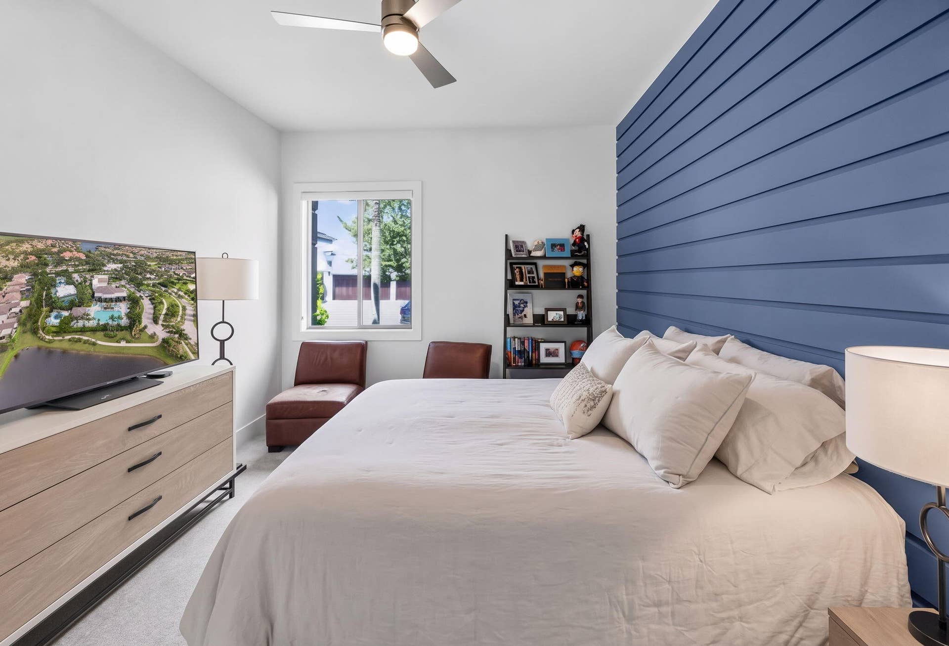 10490 S Lago Vista Circle, Parkland, FL 33076 Guest Bedroom 1