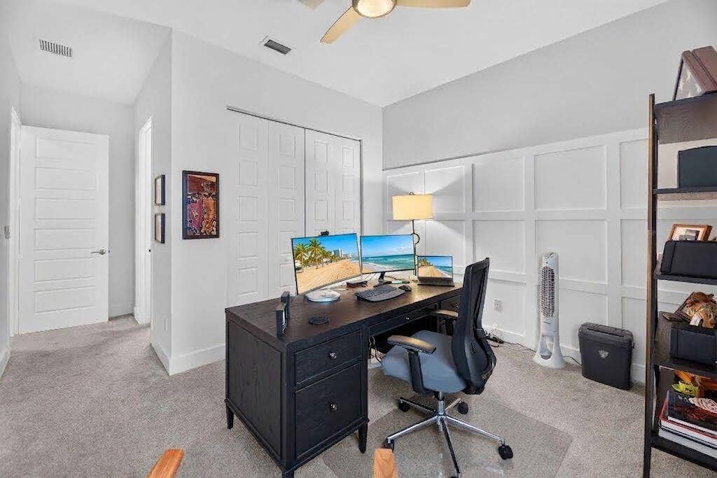 10490 S Lago Vista Circle, Parkland, FL 33076 Guest Bedroom 3/Office