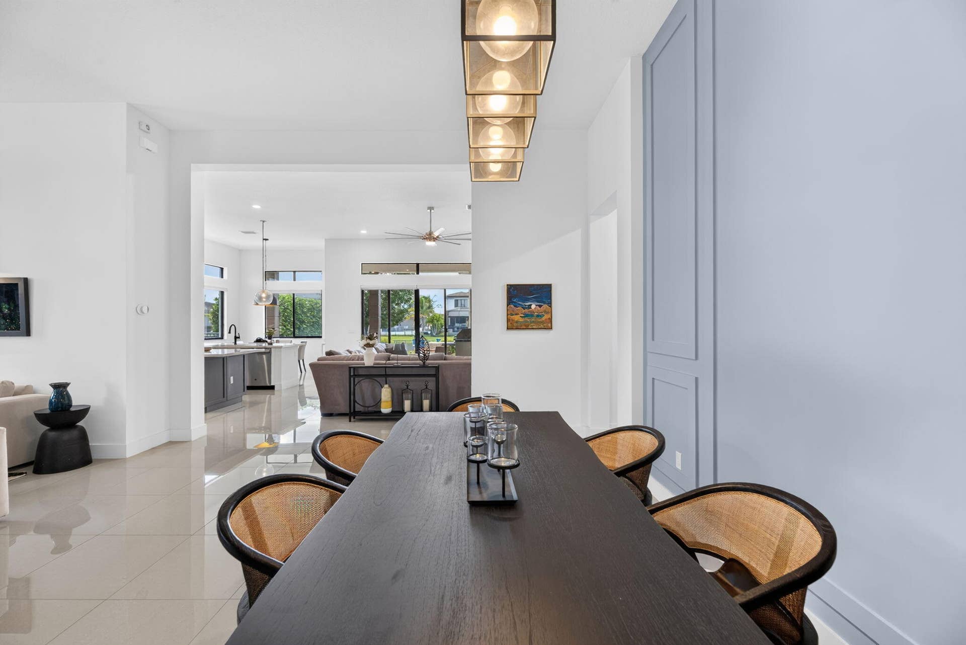 10490 S Lago Vista Circle, Parkland, FL 33076 Dining area looking to living room