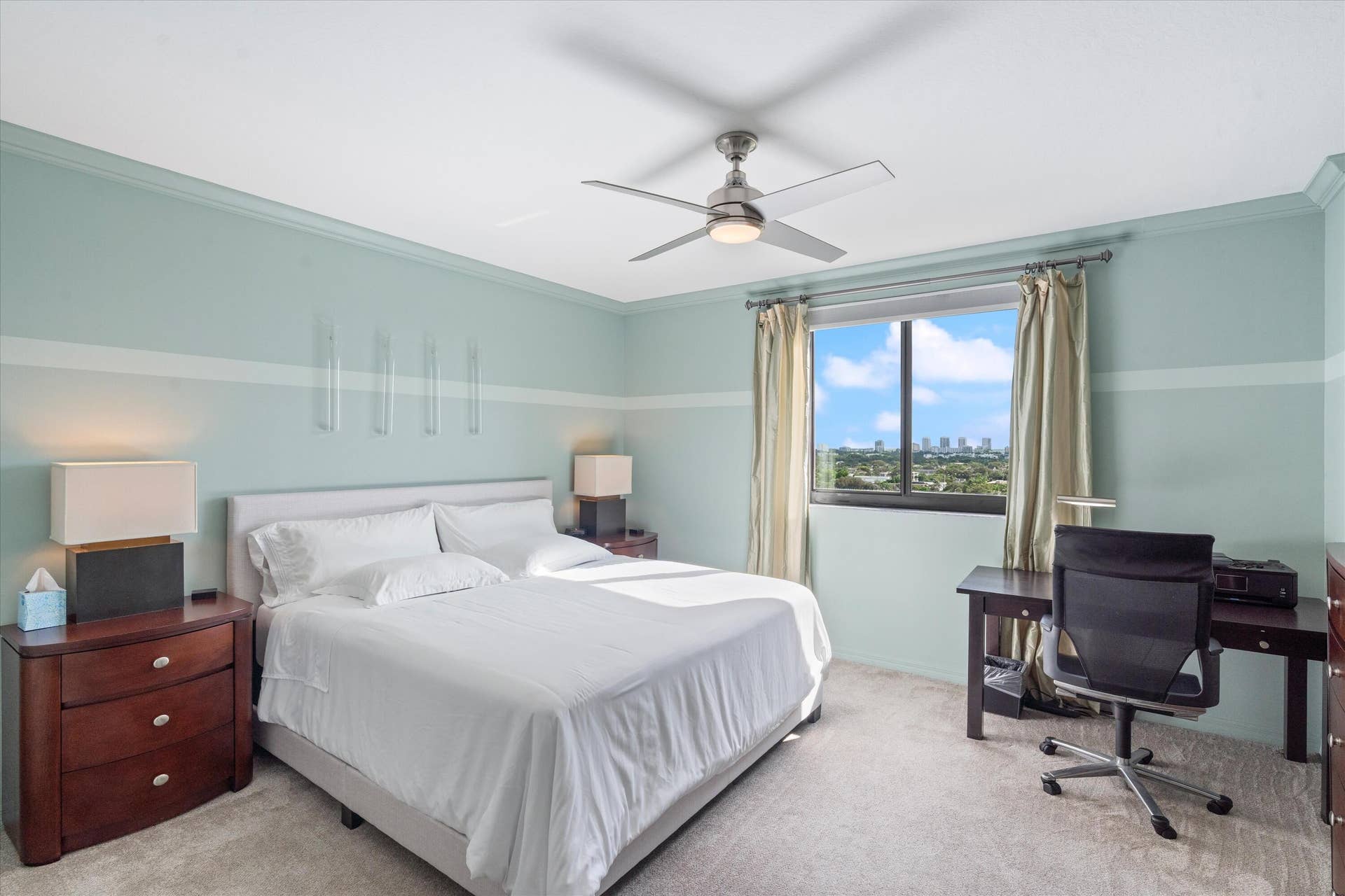19-110 N Federal Hwy #1214 Ft. Lauderdal