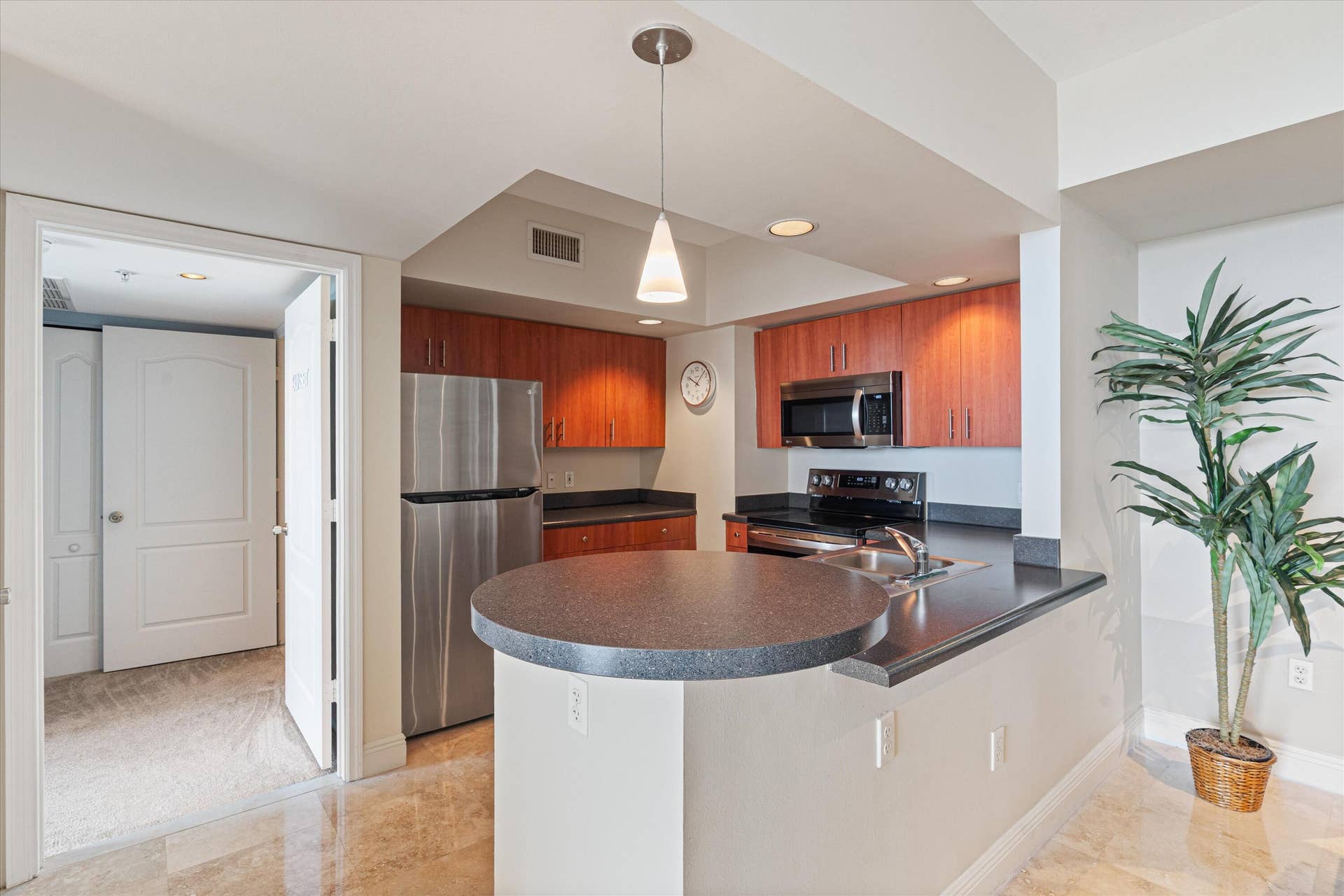 07-110 N Federal Hwy #1214 Ft. Lauderdal