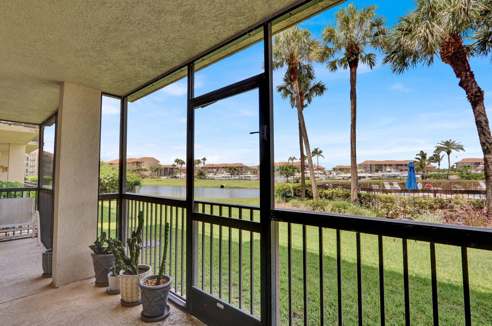 701 SEAFARER Circle, #105, Jupiter, FL 33477 Patio