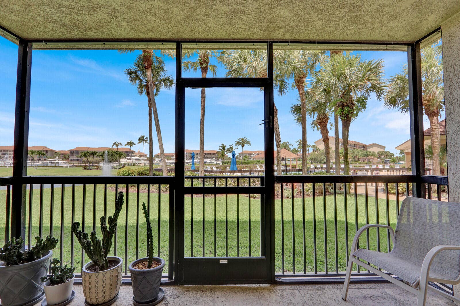 701 SEAFARER Circle, #105, Jupiter, FL 33477 Patio