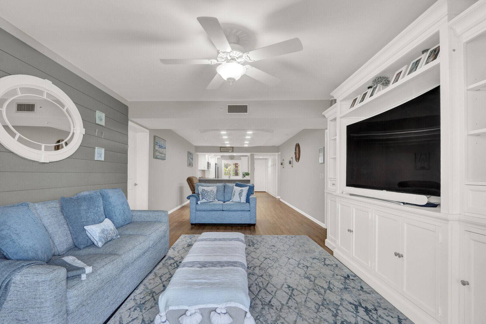 701 SEAFARER Circle, #105, Jupiter, FL 33477 Living Room