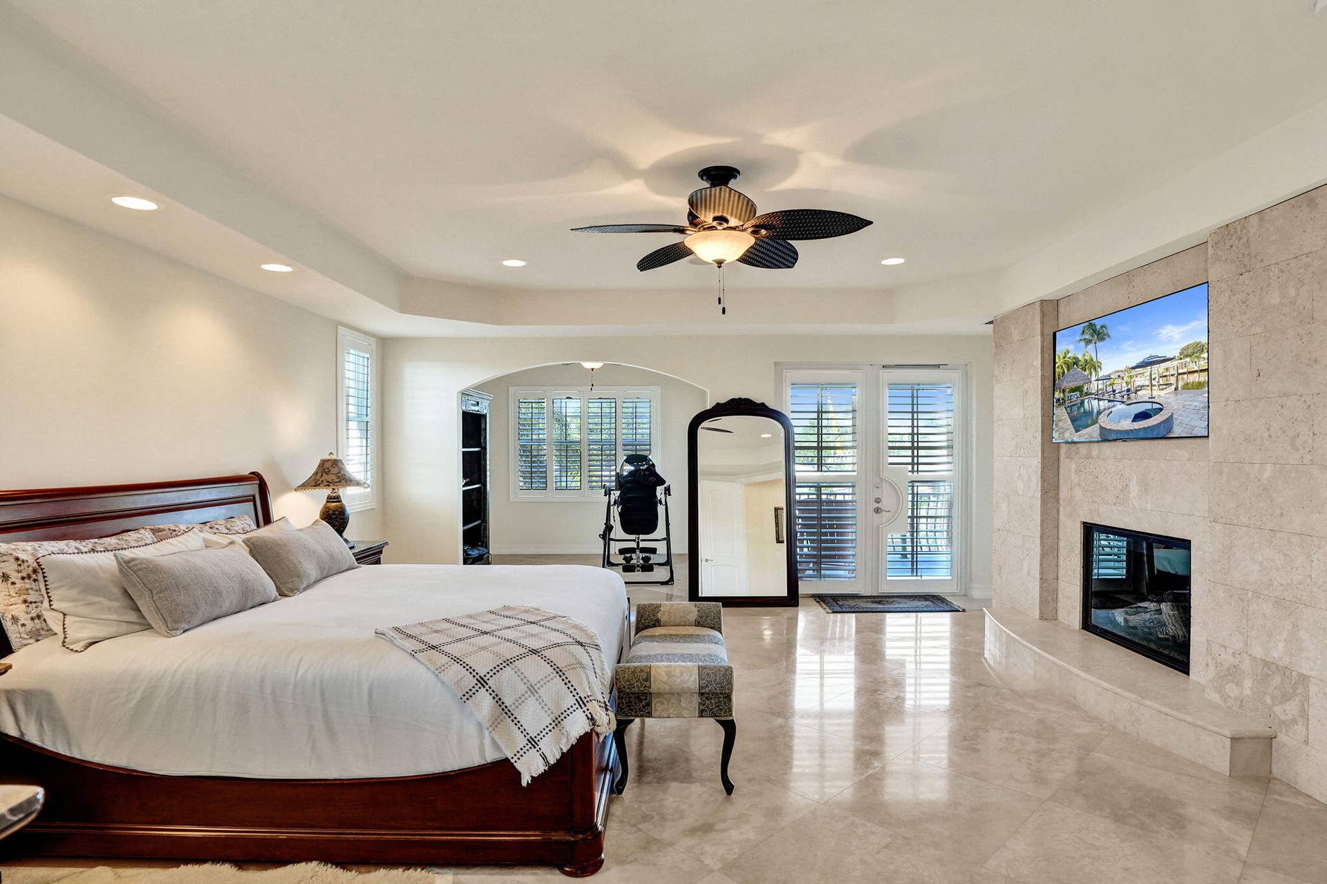 3489 NE 30TH Avenue, Lighthouse Point, FL 33064 57-web-or-mls-DSC07906
