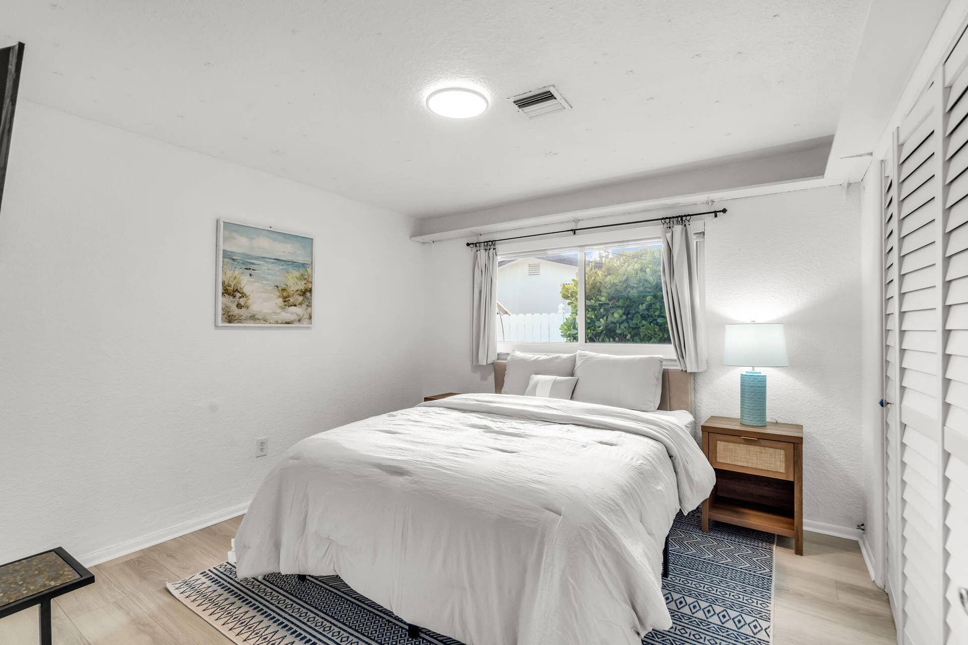 31-web-or-mls-421SW18th-24
