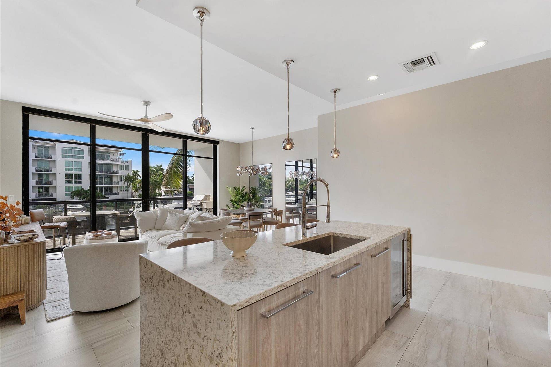 161 ISLE OF VENICE Drive, #203, Fort Lauderdale, FL 33301 15-161 Isle of Venice_015