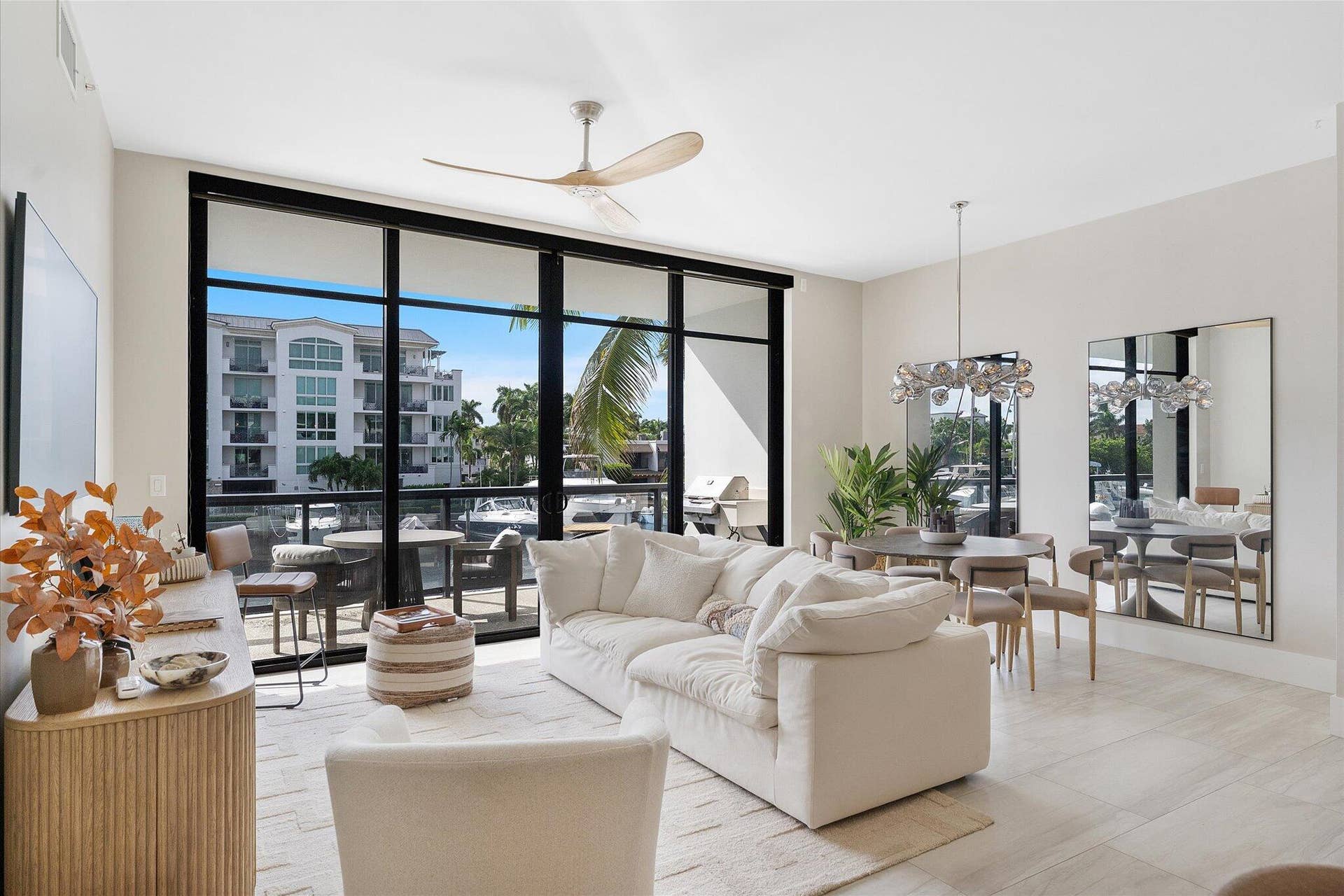 161 ISLE OF VENICE Drive, #203, Fort Lauderdale, FL 33301 04-161 Isle of Venice_004