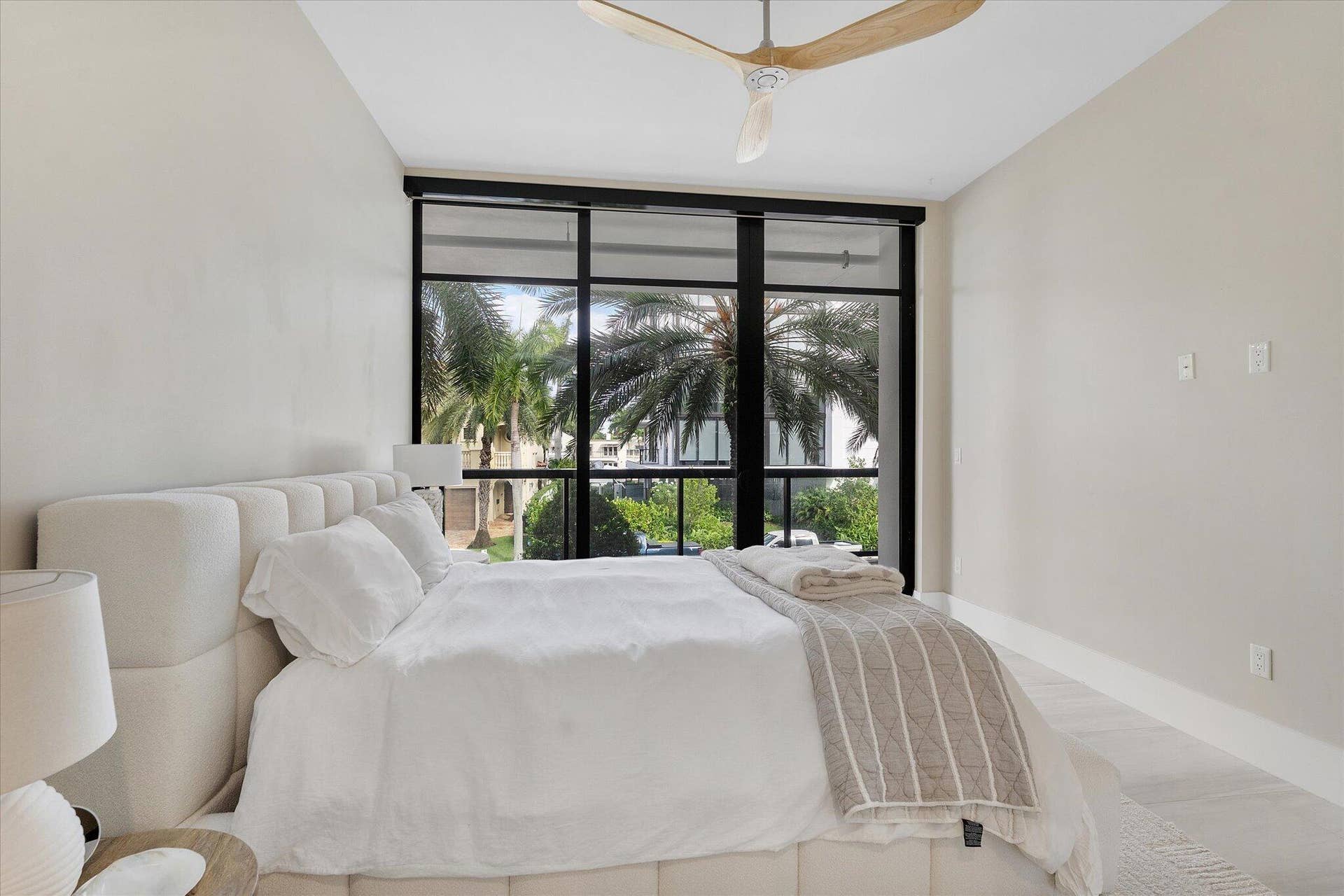 161 ISLE OF VENICE Drive, #203, Fort Lauderdale, FL 33301 28-161 Isle of Venice_028