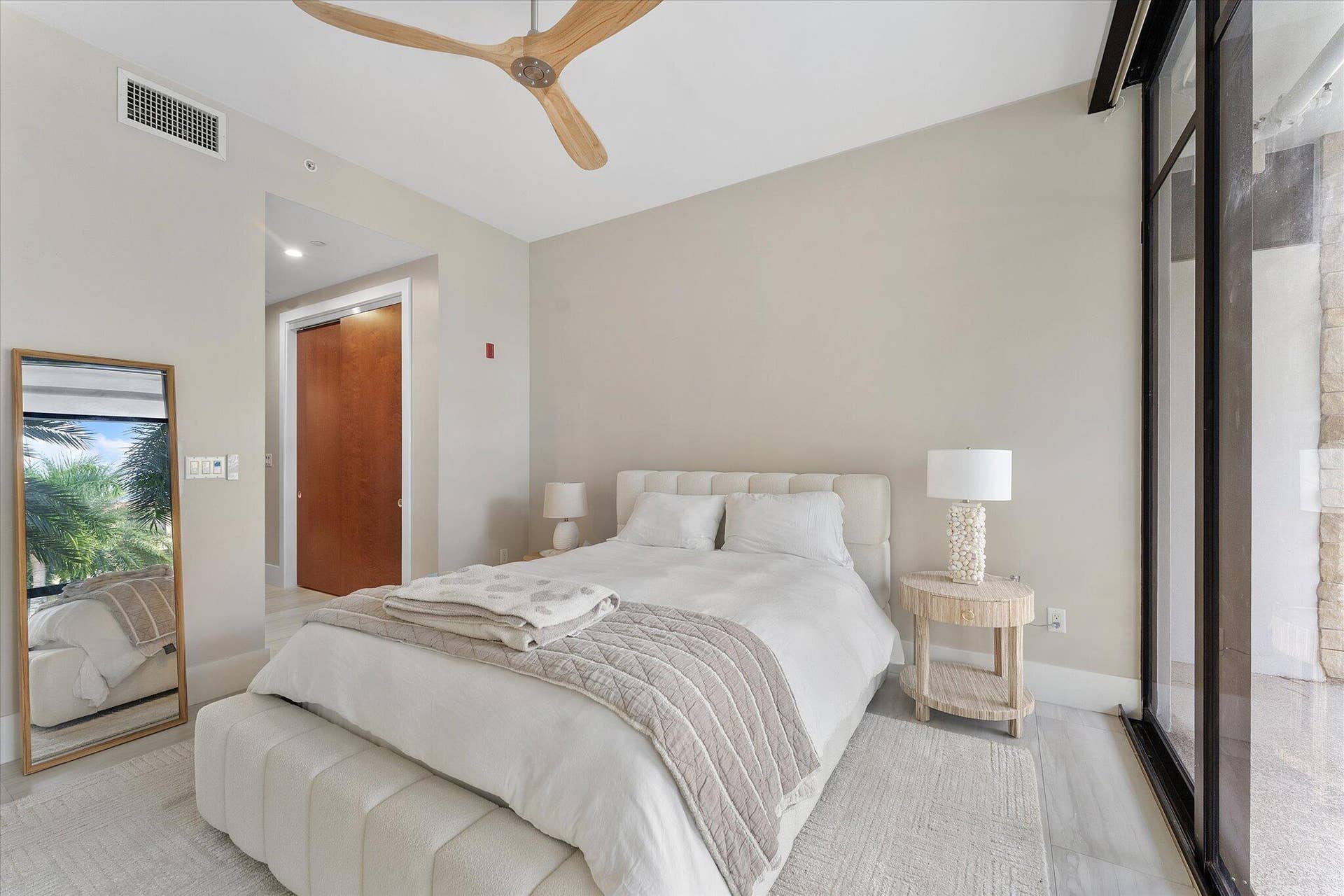 161 ISLE OF VENICE Drive, #203, Fort Lauderdale, FL 33301 29-161 Isle of Venice_029