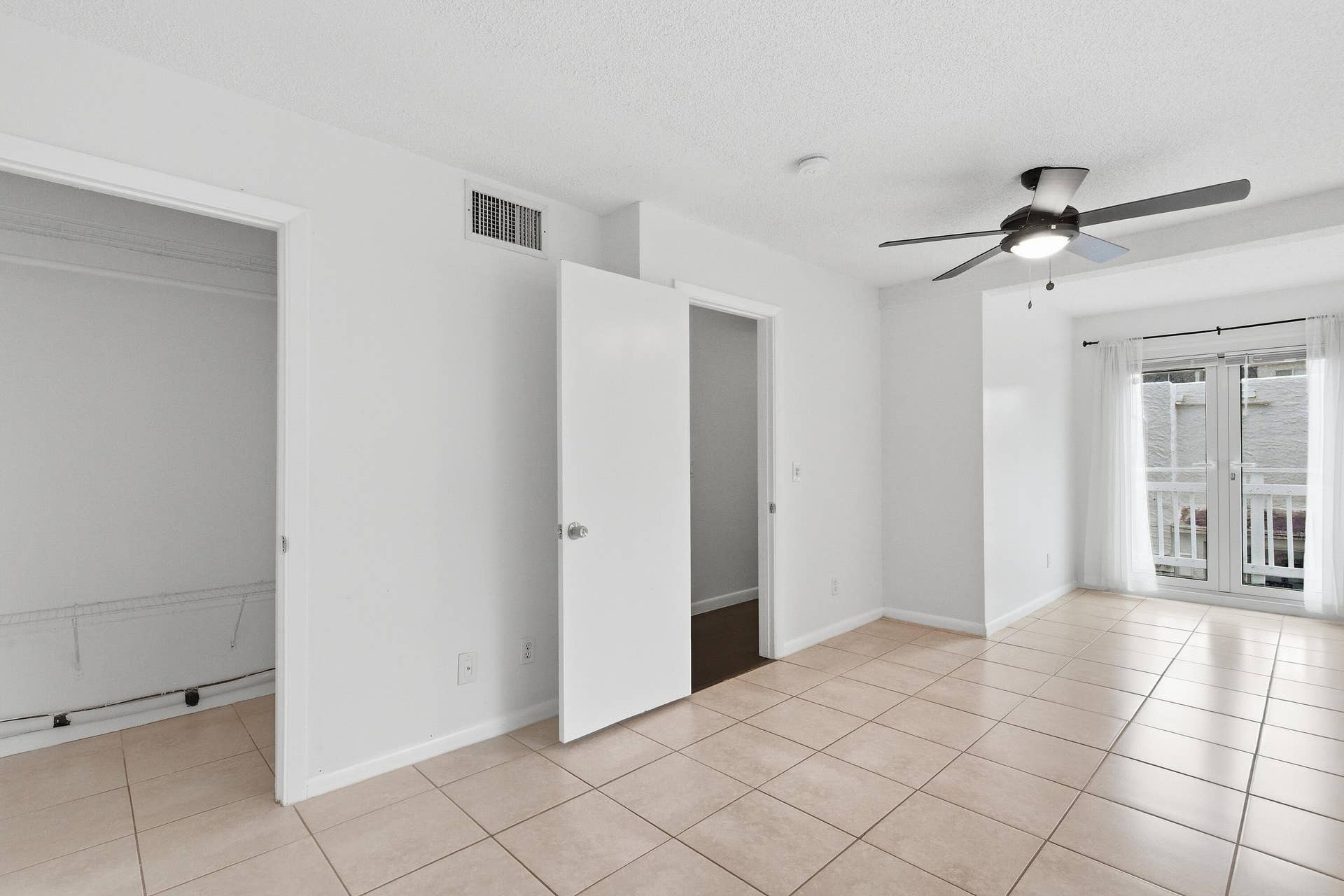 110 NE 16th Terrace, #1-3, Fort Lauderdale, FL 33301 2nd story bedroom.