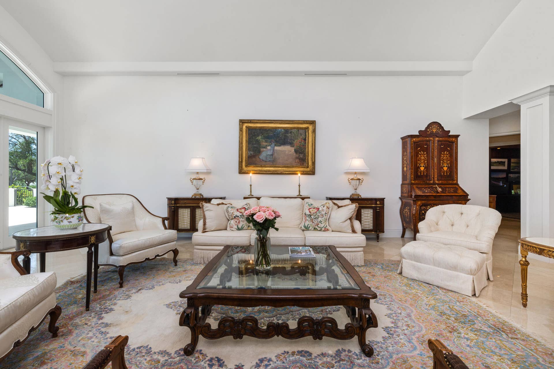 17965 SE VILLAGE Circle, Tequesta, FL 33469 Formal Living Room