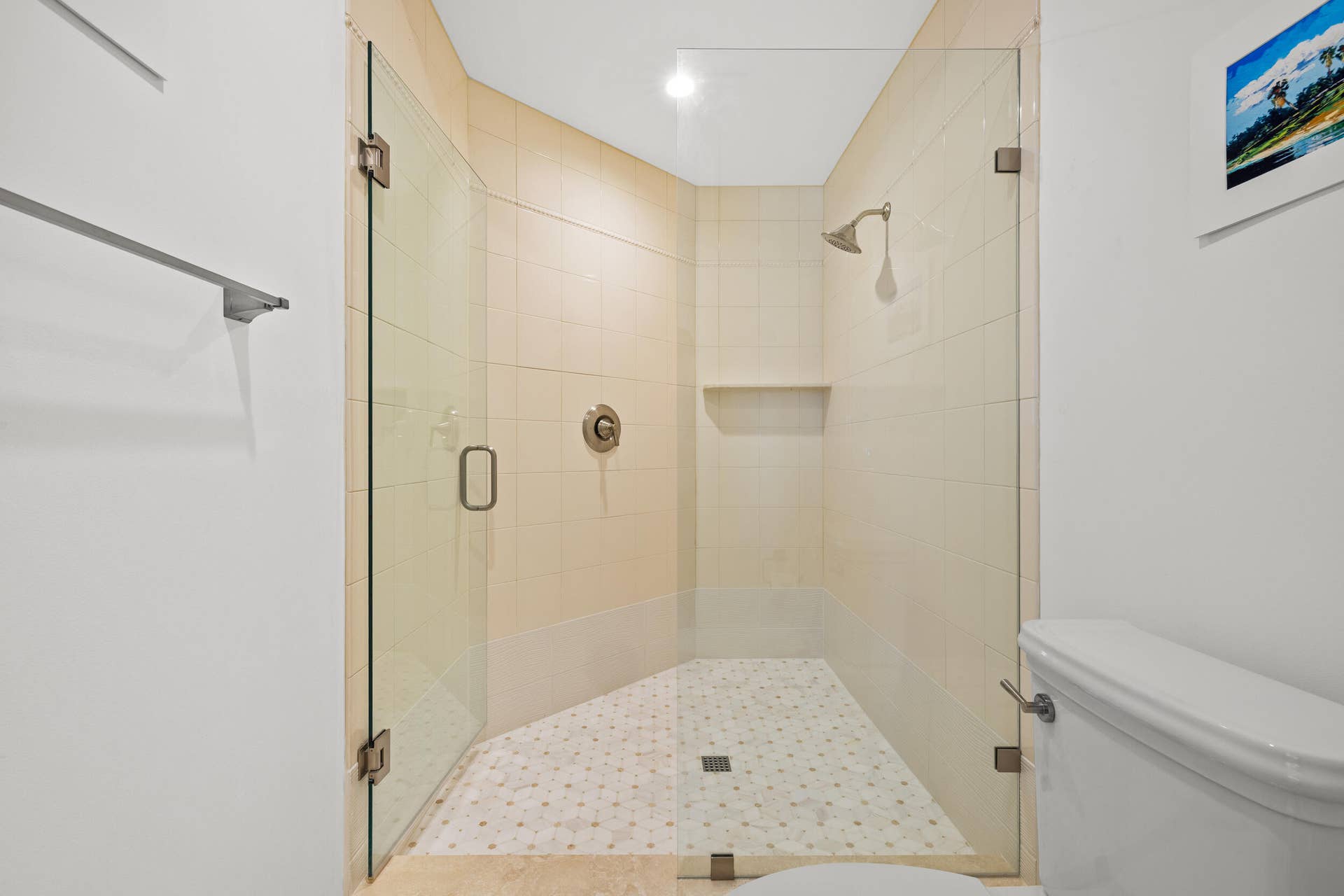 17965 SE VILLAGE Circle, Tequesta, FL 33469 Bathroom 3