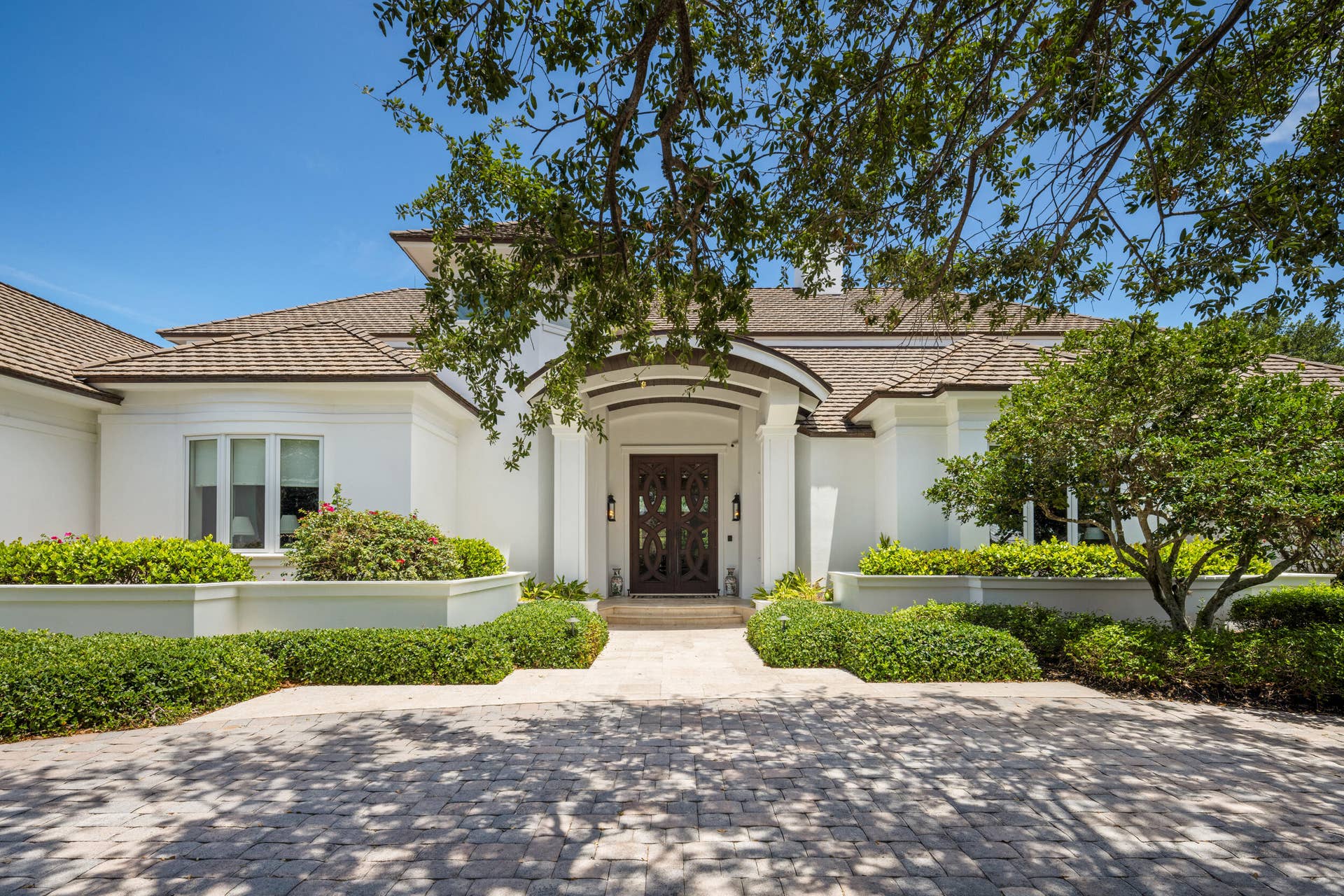 17965 SE VILLAGE Circle, Tequesta, FL 33469 Front Exterior