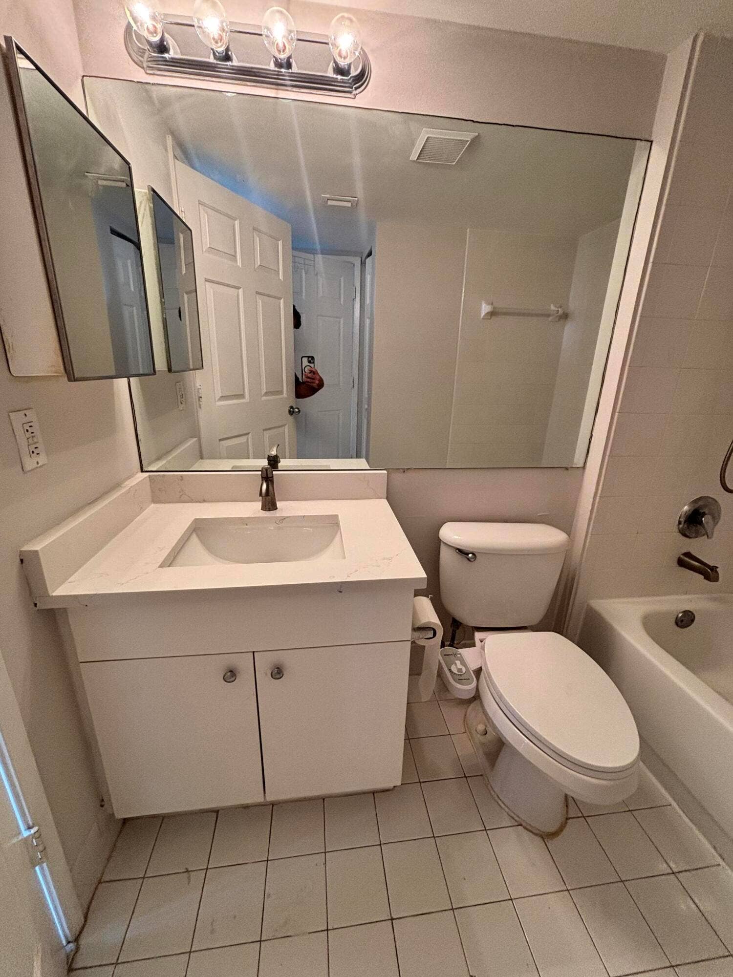 2640 S University Drive, #305, Davie, FL 33328 IMG_7219