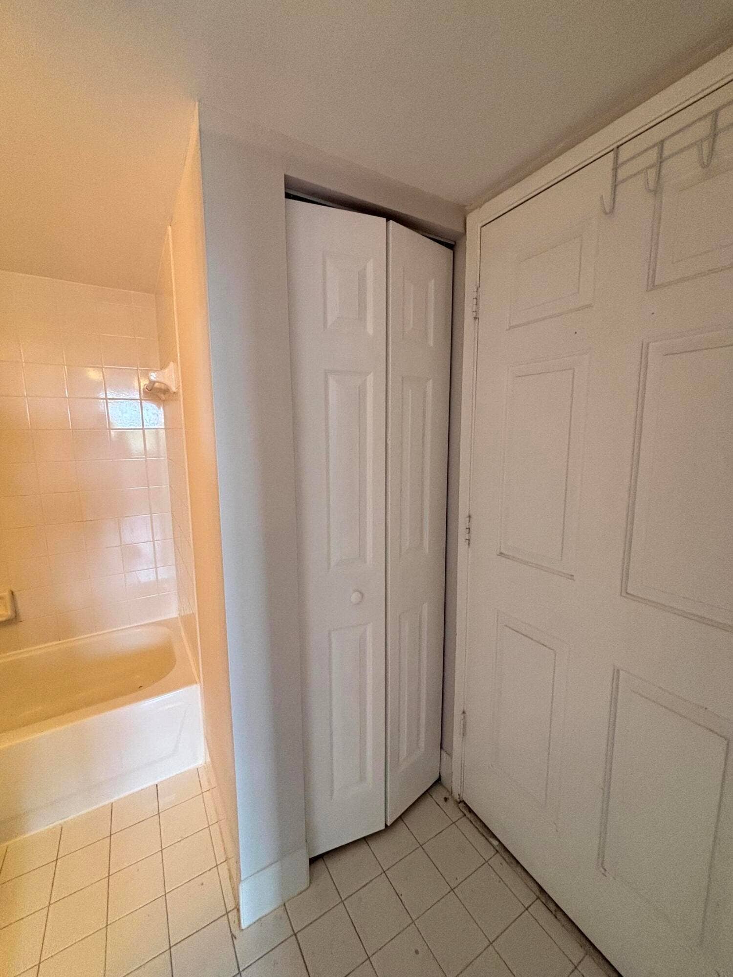 2640 S University Drive, #305, Davie, FL 33328 IMG_7221