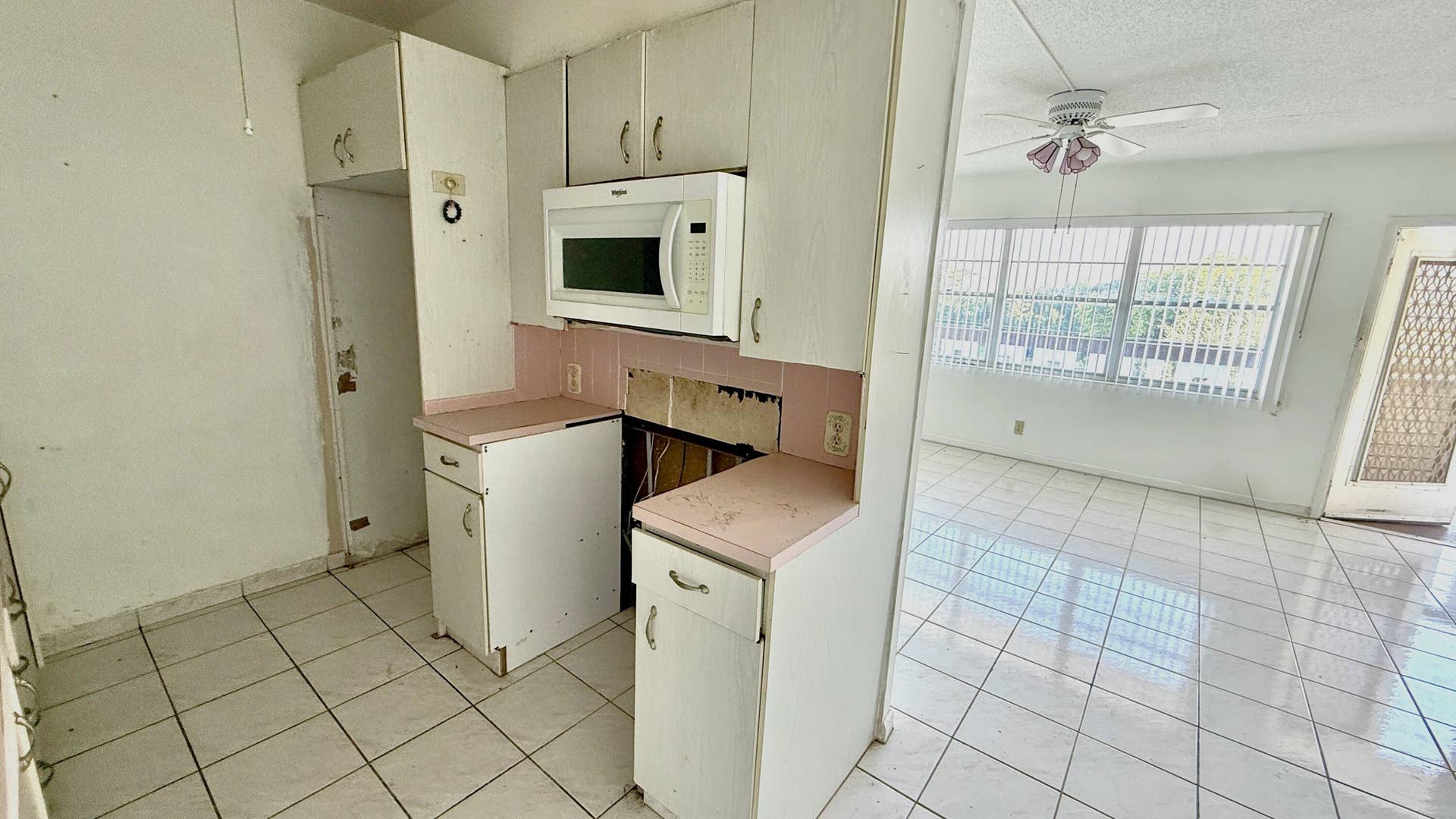 4058 HARWOOD E, Deerfield Beach, FL 33442 Kitchen