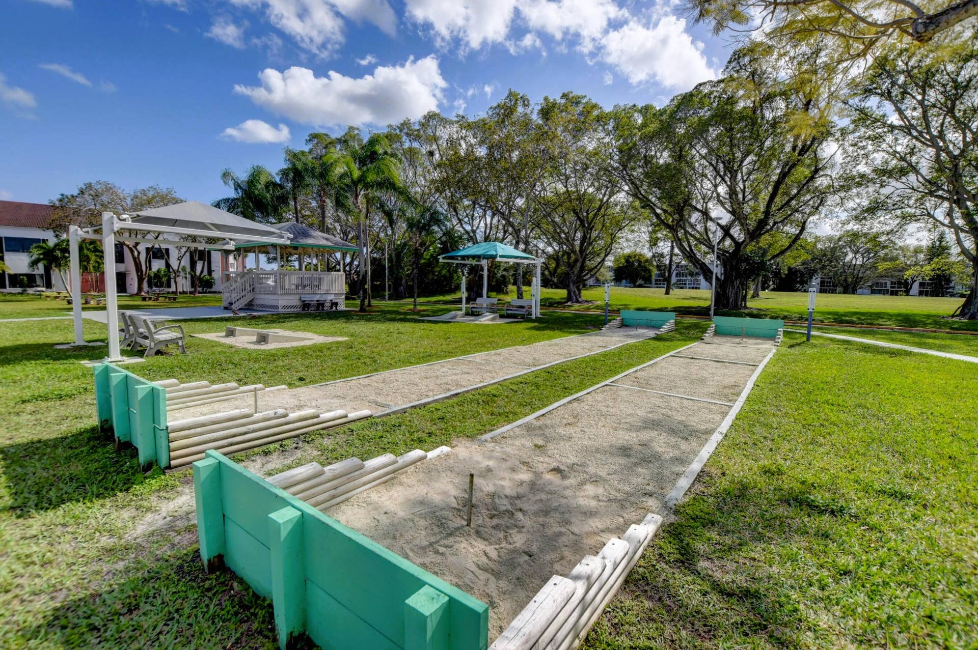4058 HARWOOD E, Deerfield Beach, FL 33442 Bocci Court